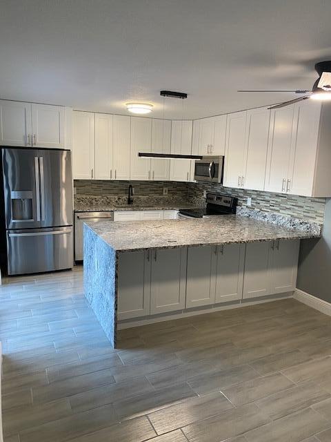 SPRINGDALE HOMES - Residential
