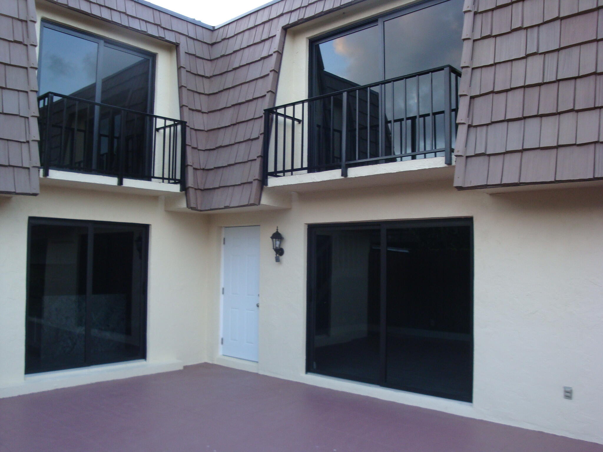 SPRINGDALE HOMES - Residential