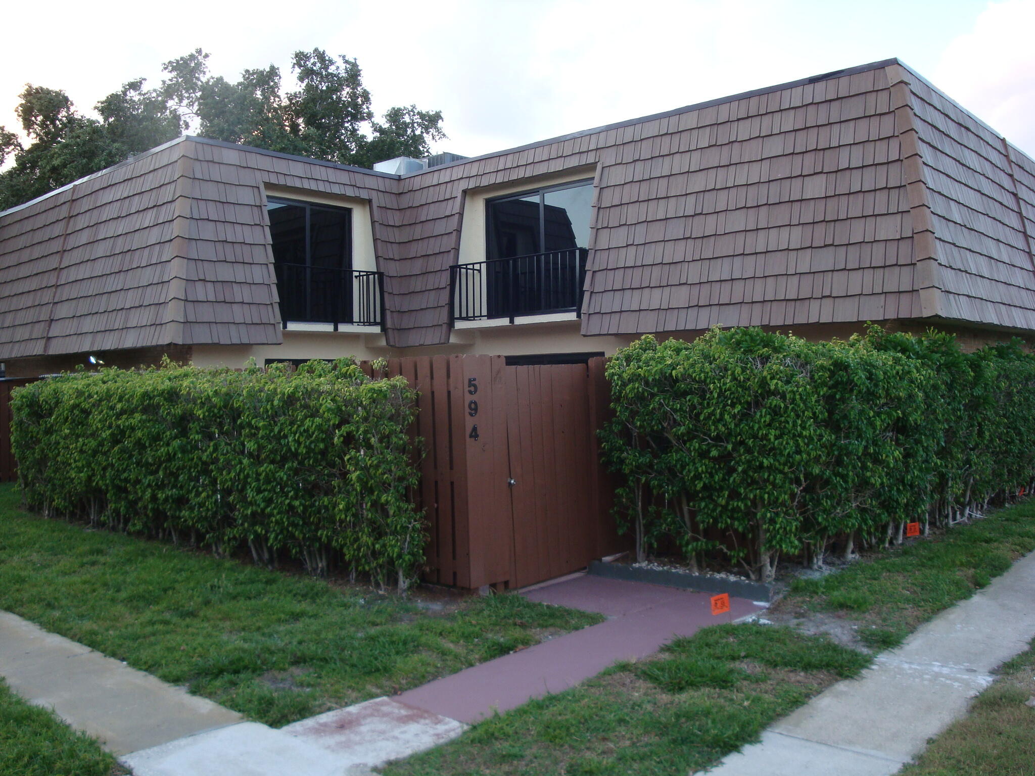 SPRINGDALE HOMES - Residential