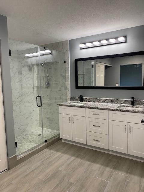 SPRINGDALE HOMES - Residential