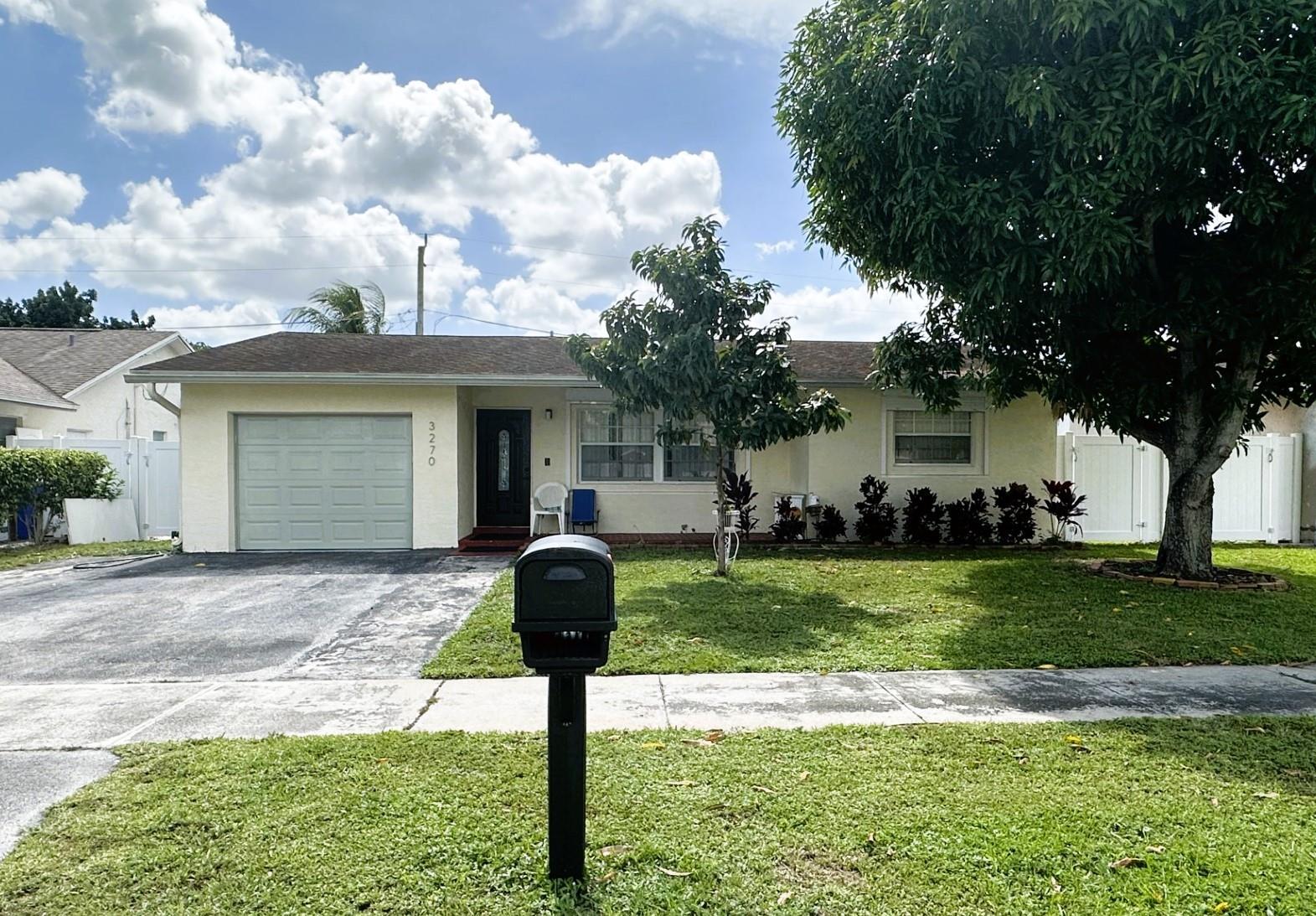 West Deerfield Beach 42-4 - Residential