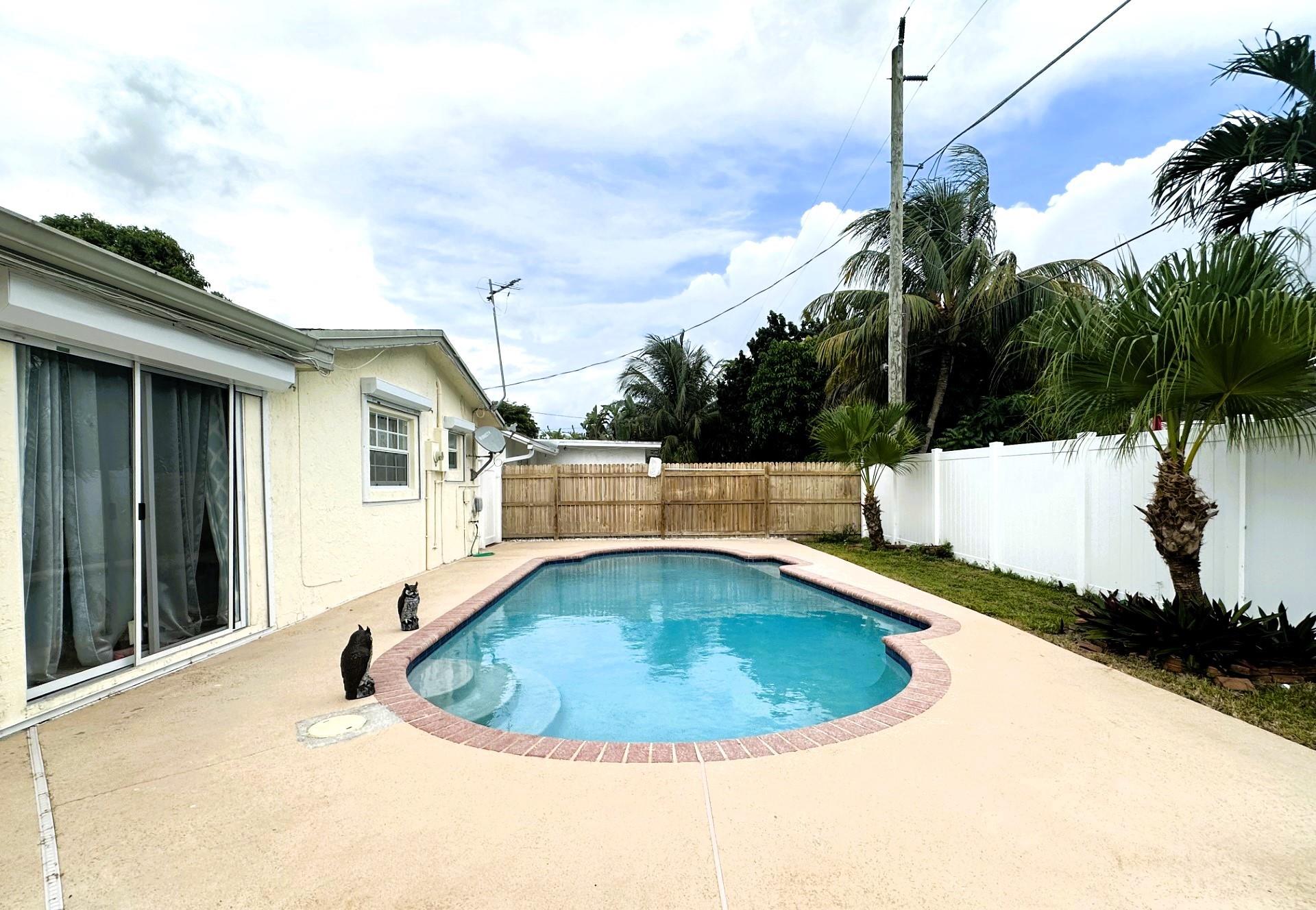 West Deerfield Beach 42-4 - Residential