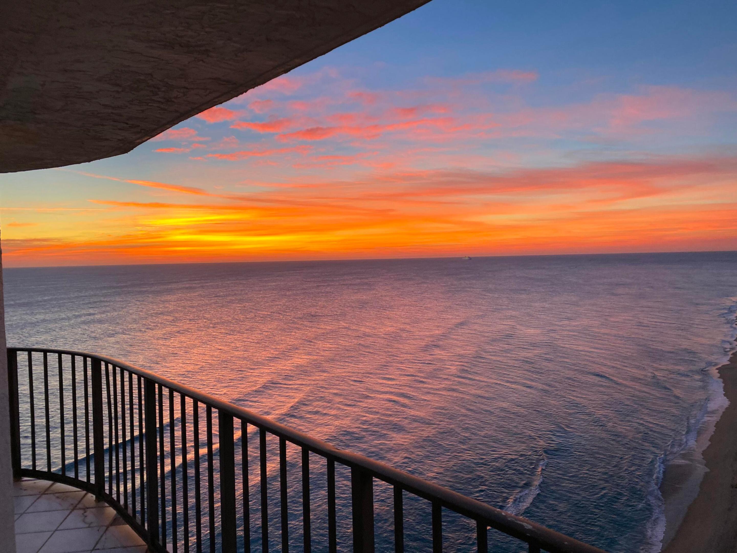 CONNEMARA CONDO - Residential