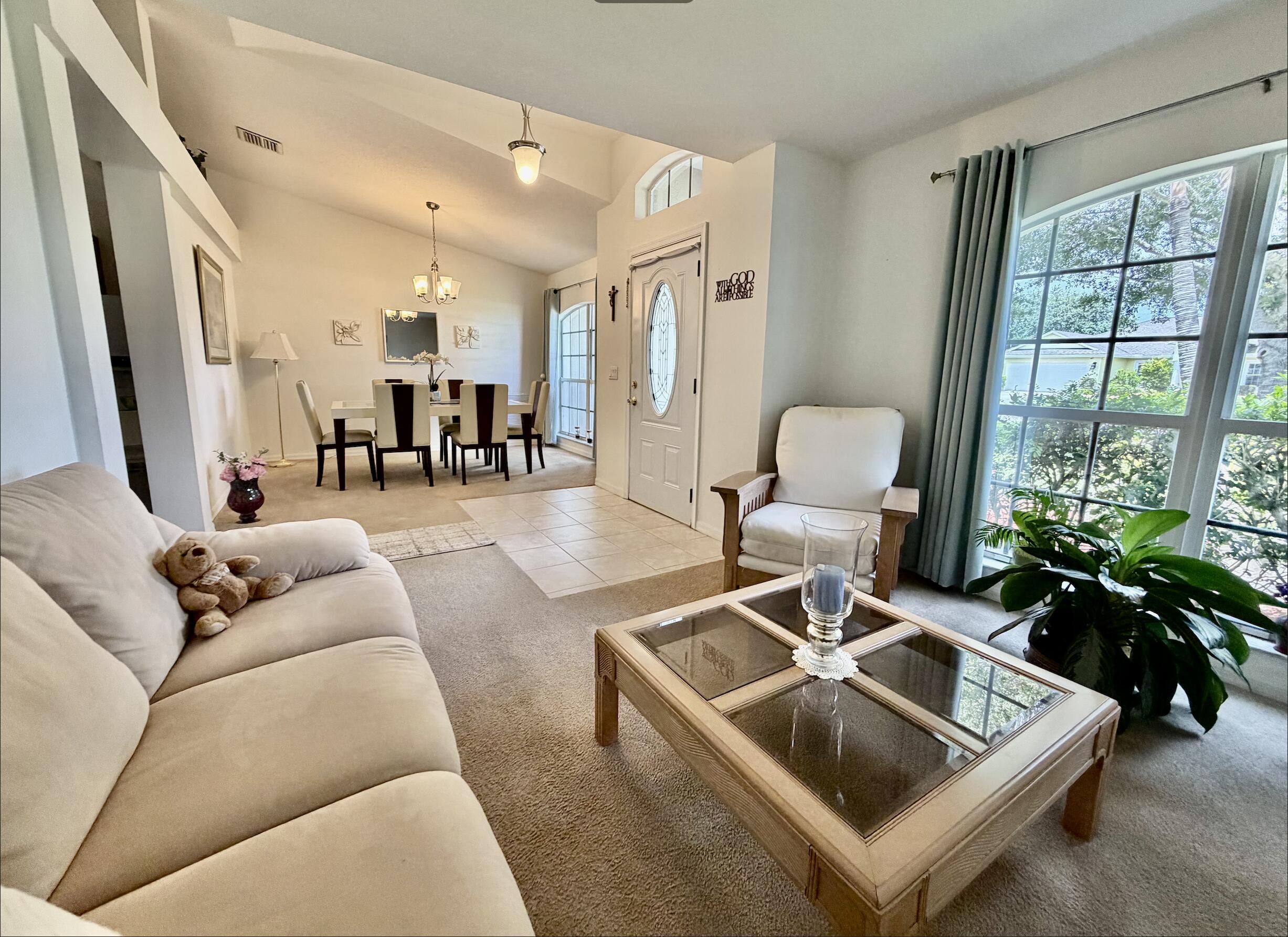 PALM LAKES GARDENS - Residential