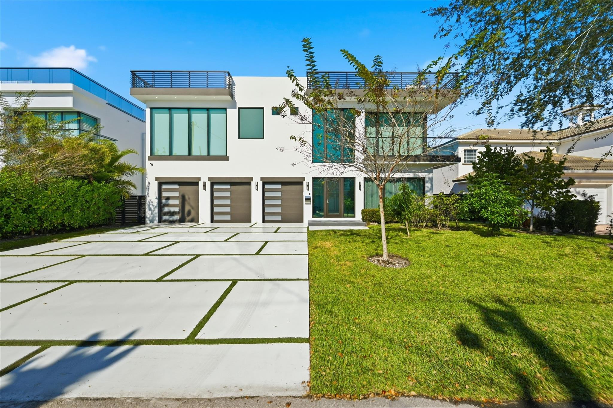 LAUDERDALE HARBORS SEC A RESUB - Residential