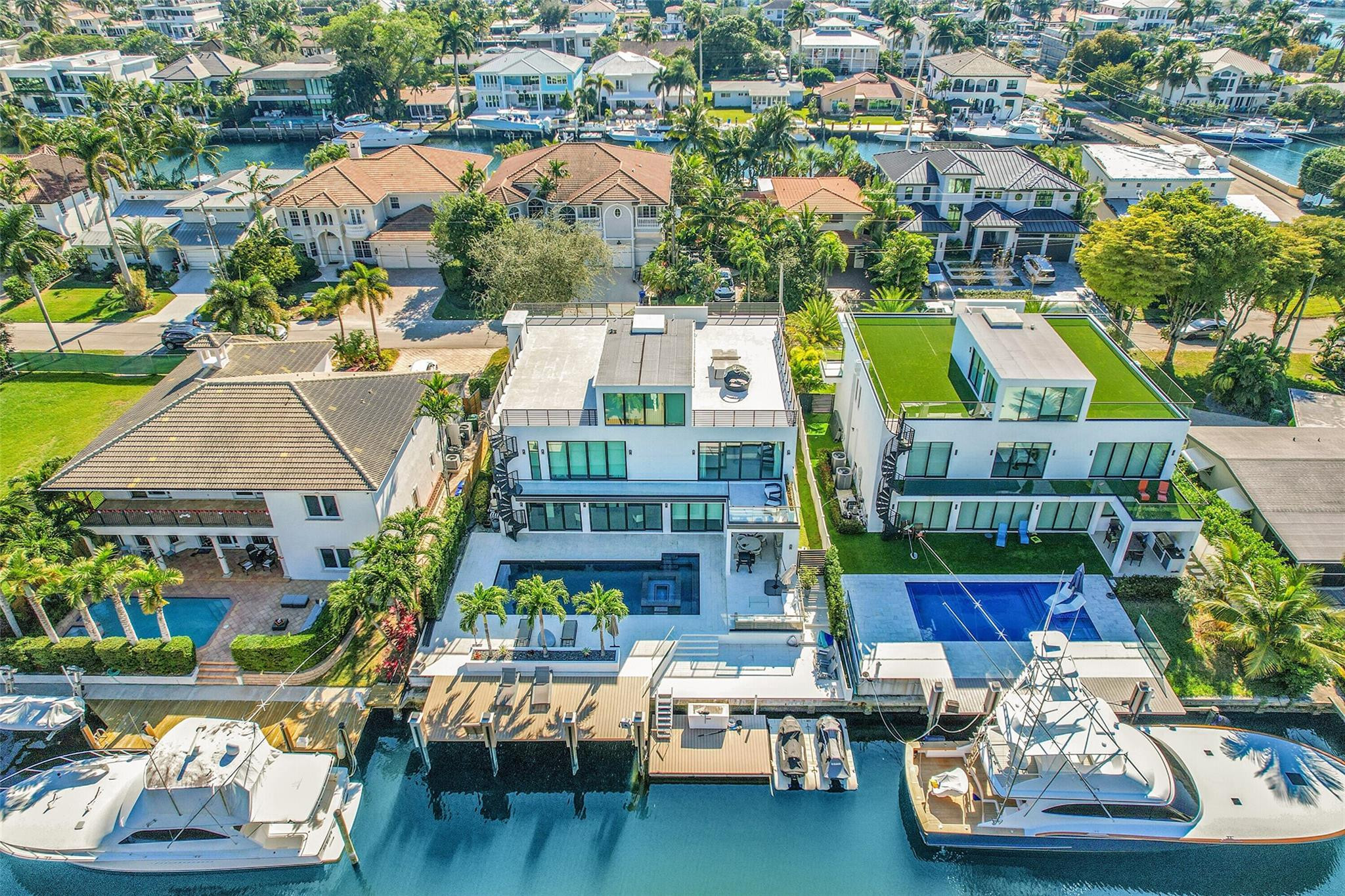 LAUDERDALE HARBORS SEC A RESUB - Residential