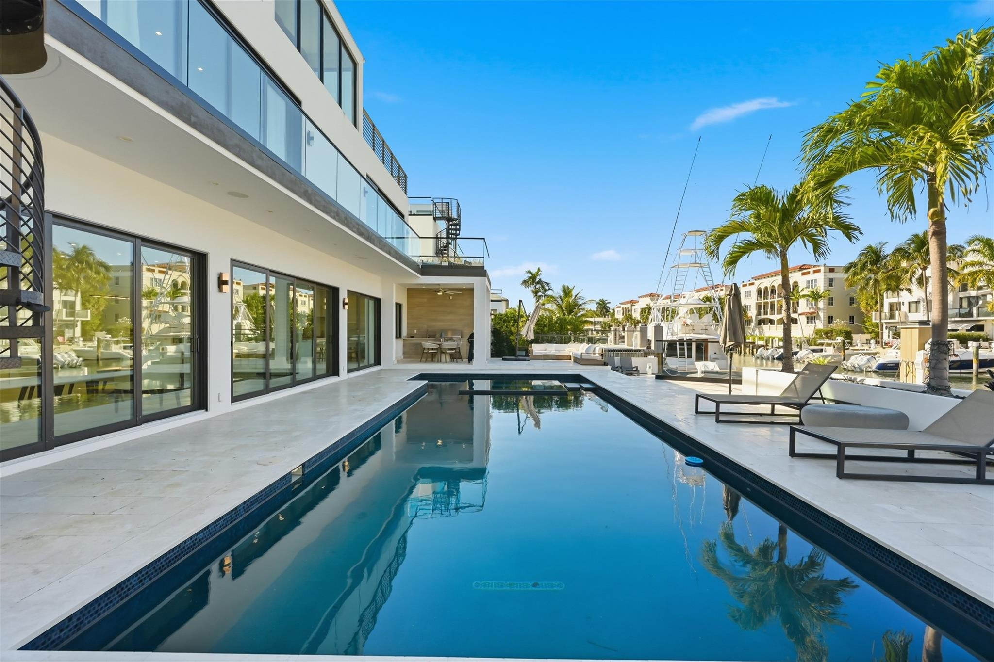 LAUDERDALE HARBORS SEC A RESUB - Residential