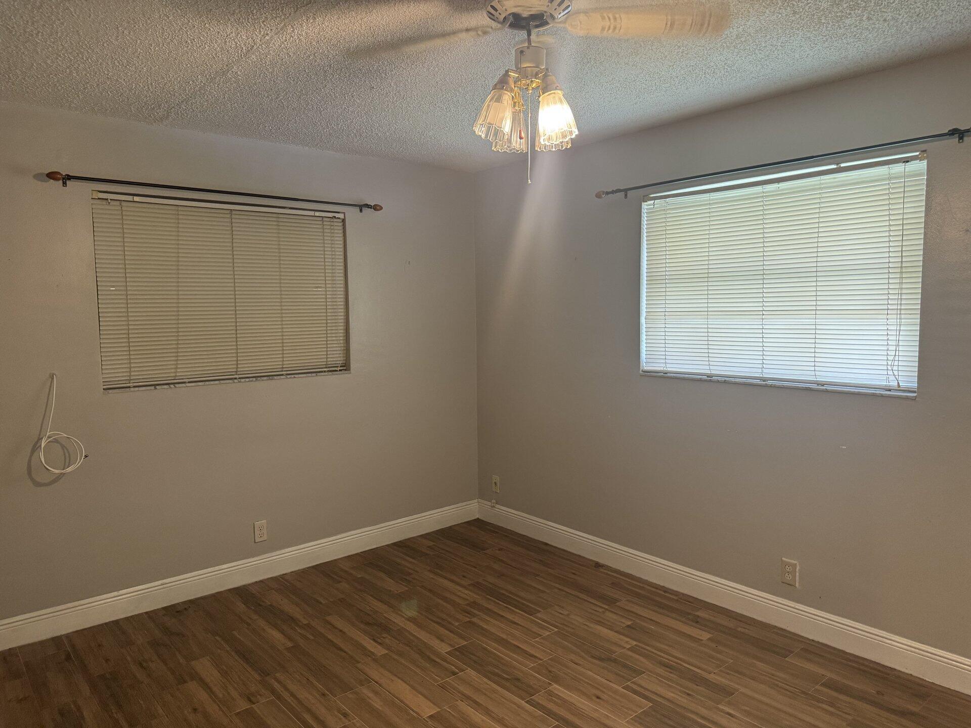 MAINLANDS OF TAMARAC LAKES - Residential