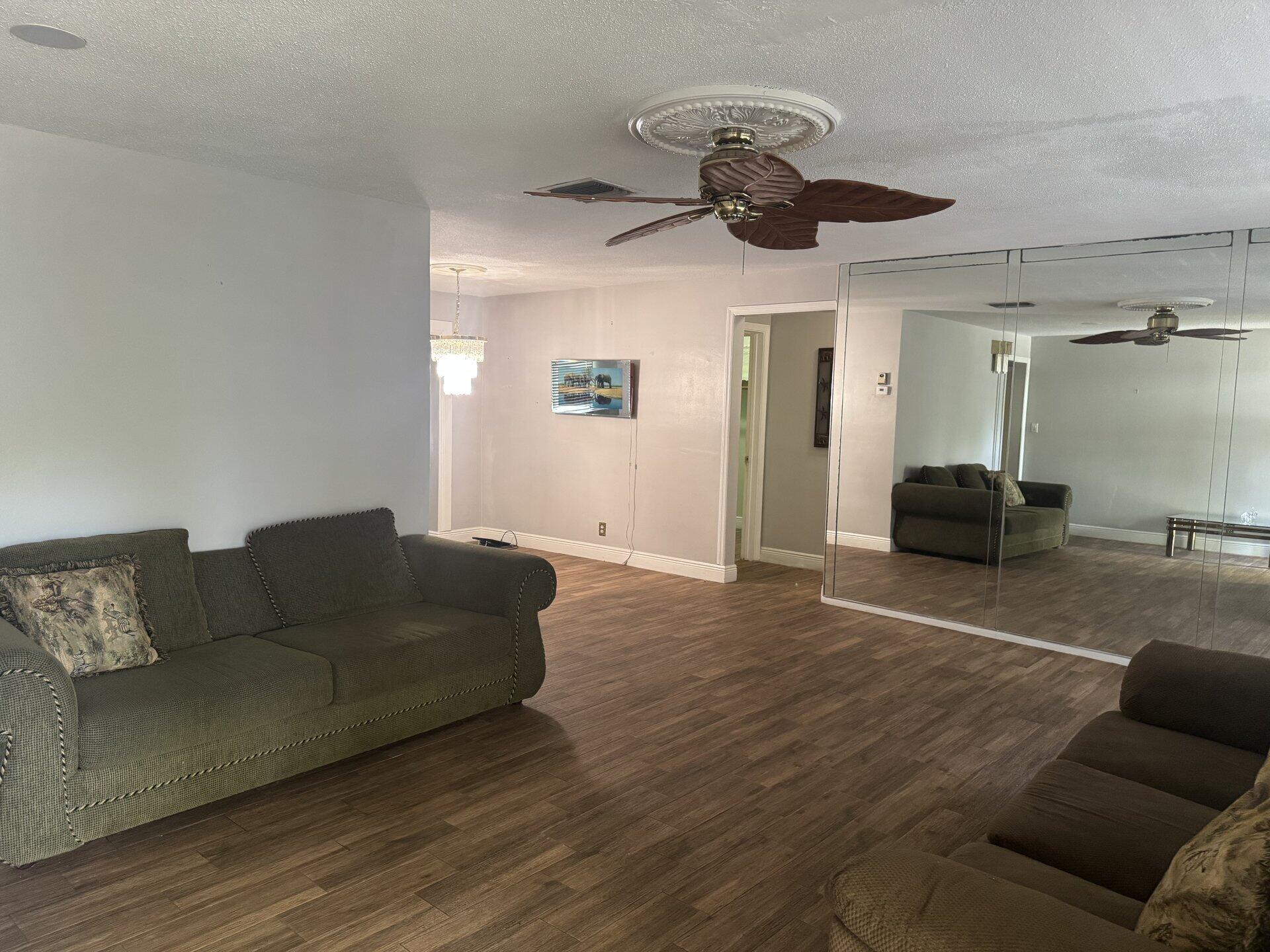 MAINLANDS OF TAMARAC LAKES - Residential