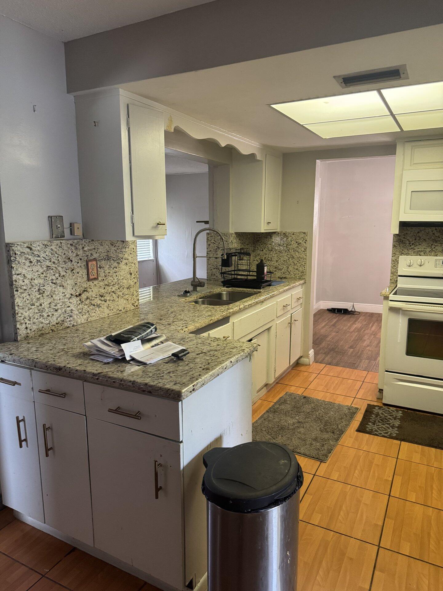 MAINLANDS OF TAMARAC LAKES - Residential