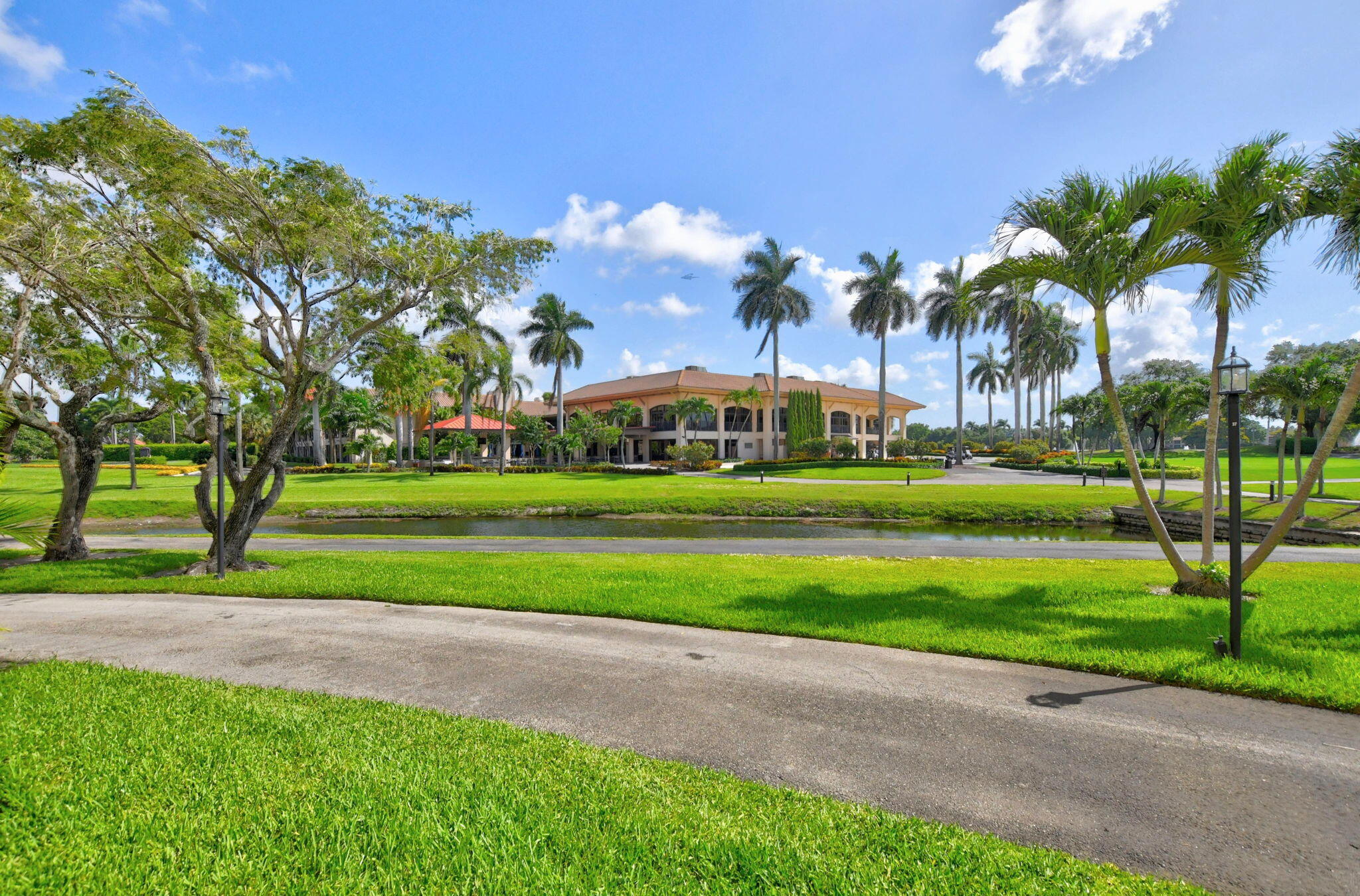 PROMENADE AT BOCA POINTE CONDOS 1,2 AND 3 IN OR413 - Residential