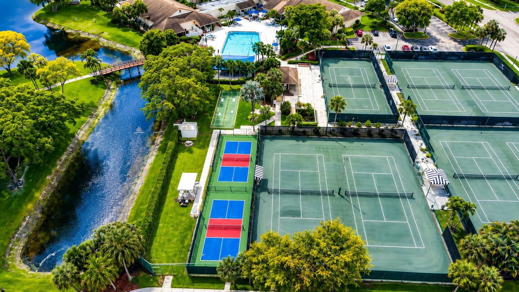 CLEARBROOK VILLAGE CONDO AT BANYAN SPRINGS - Residential