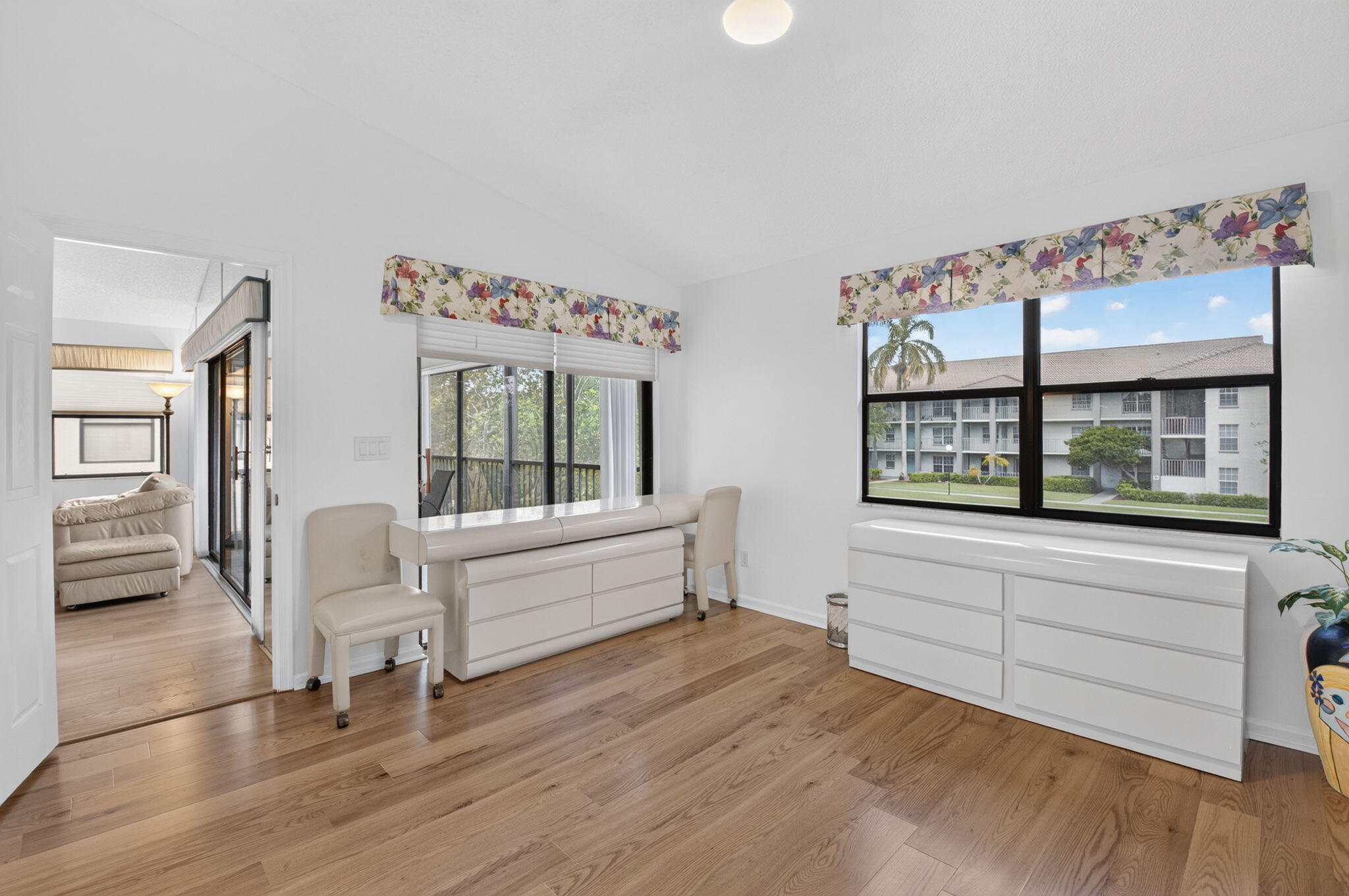 CLEARBROOK VILLAGE CONDO AT BANYAN SPRINGS - Residential