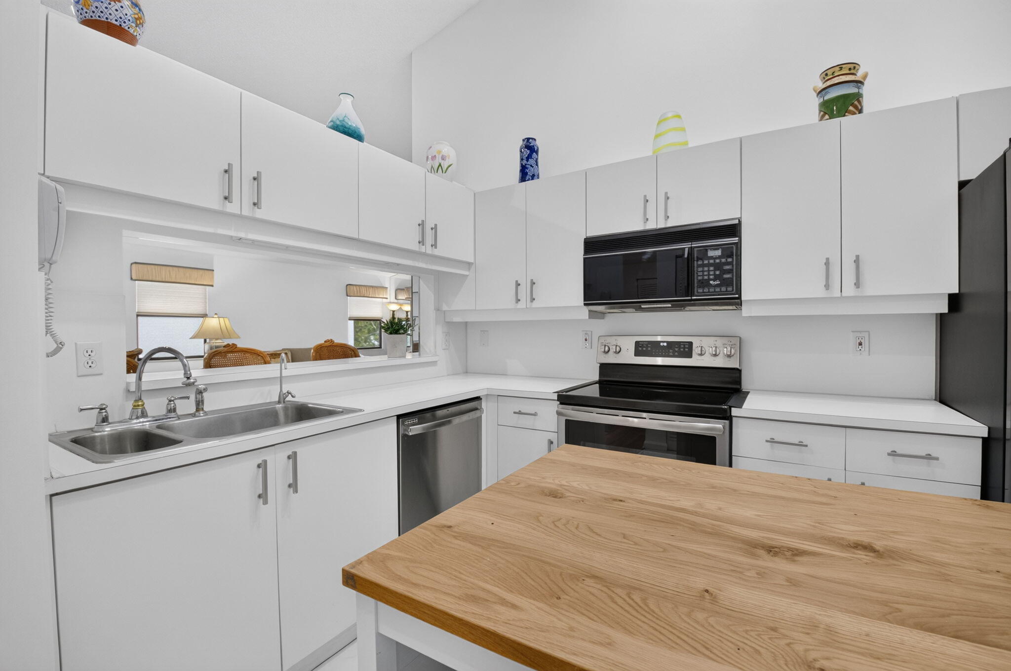 CLEARBROOK VILLAGE CONDO AT BANYAN SPRINGS - Residential