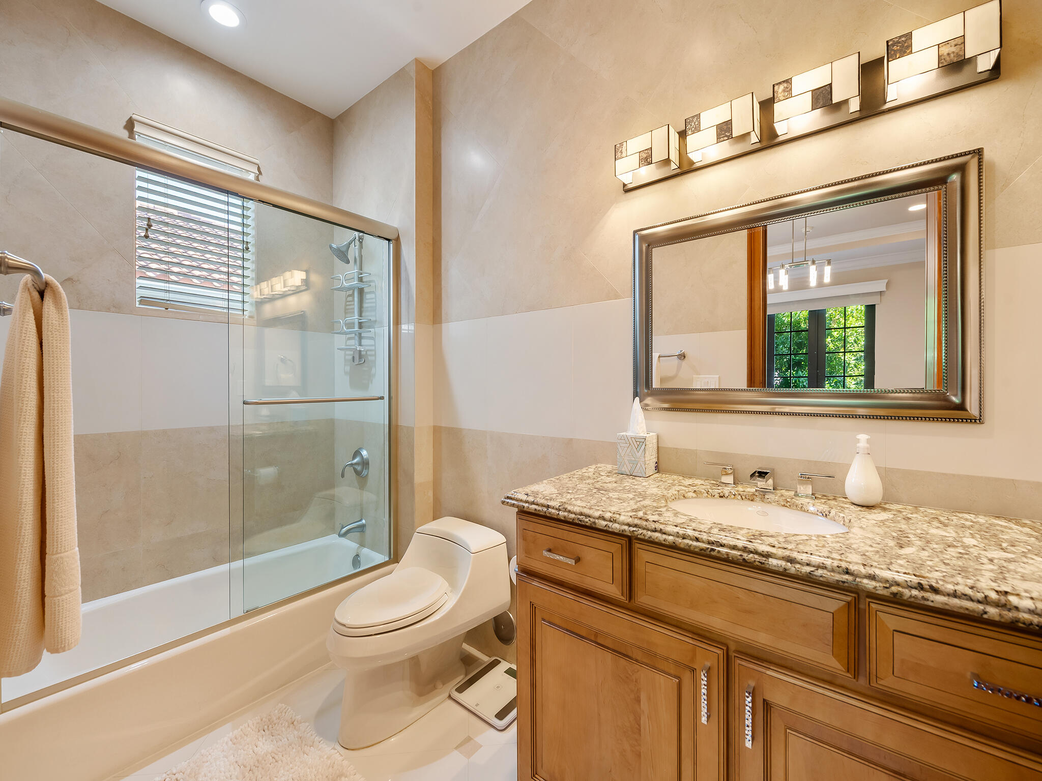 STILWELL ISLES - Residential