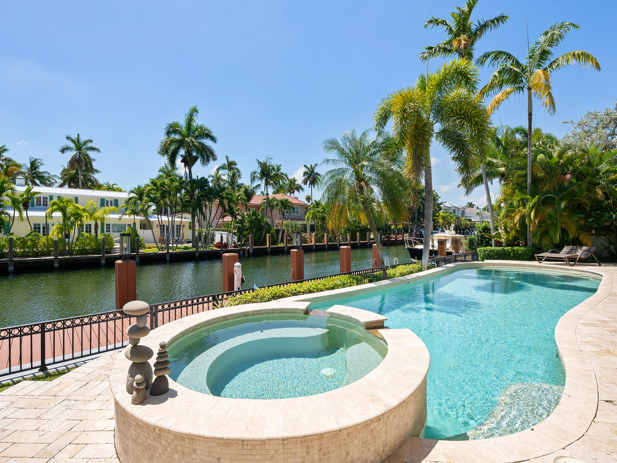 STILWELL ISLES - Residential
