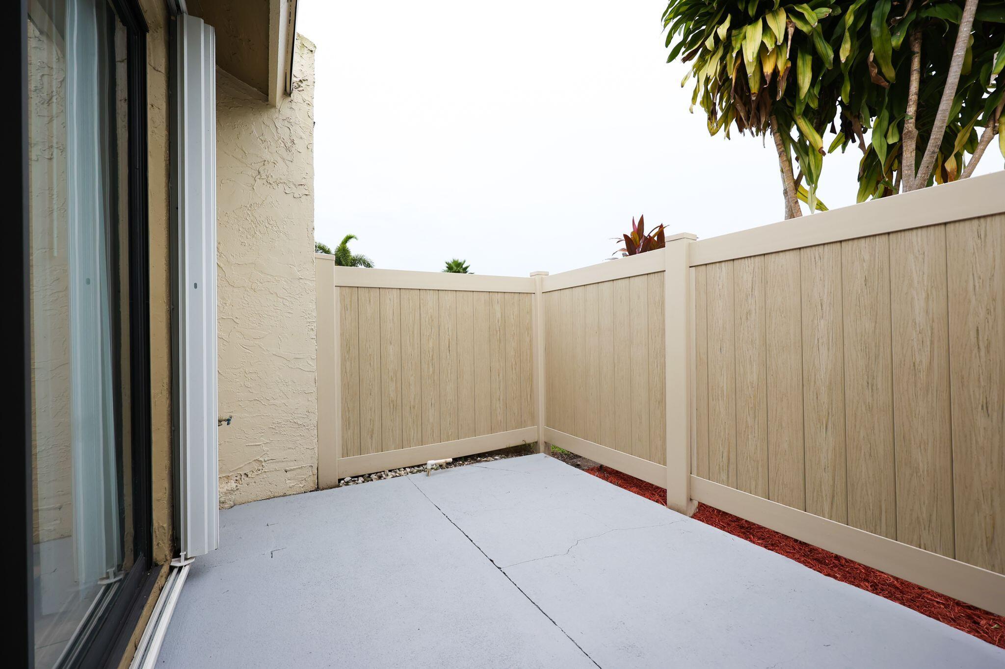 BOCA BEND - Residential Lease