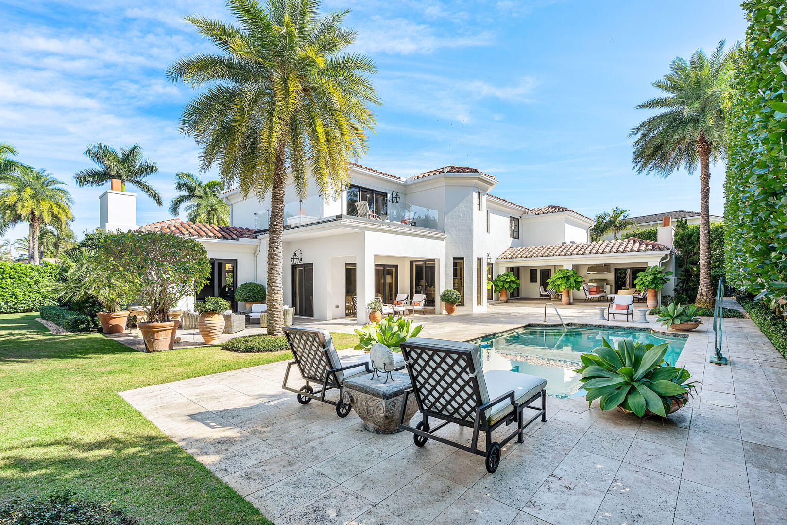 ROYAL PALM YACHT & COUNTRY CLUB - Residential