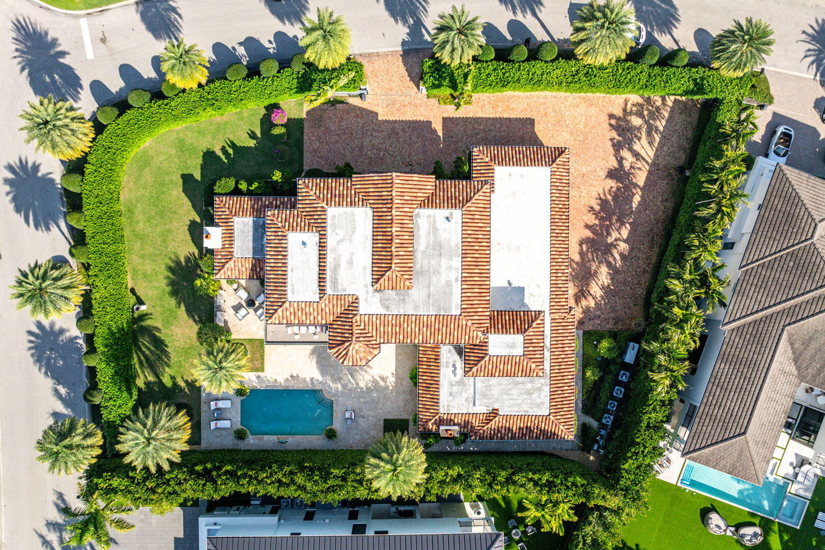 ROYAL PALM YACHT & COUNTRY CLUB - Residential