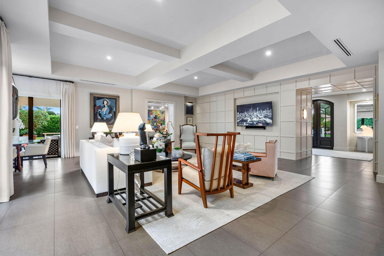 ROYAL PALM YACHT & COUNTRY CLUB - Residential