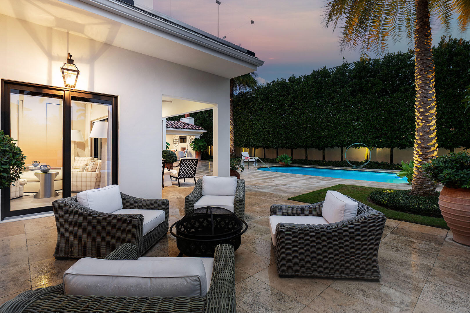 ROYAL PALM YACHT & COUNTRY CLUB - Residential