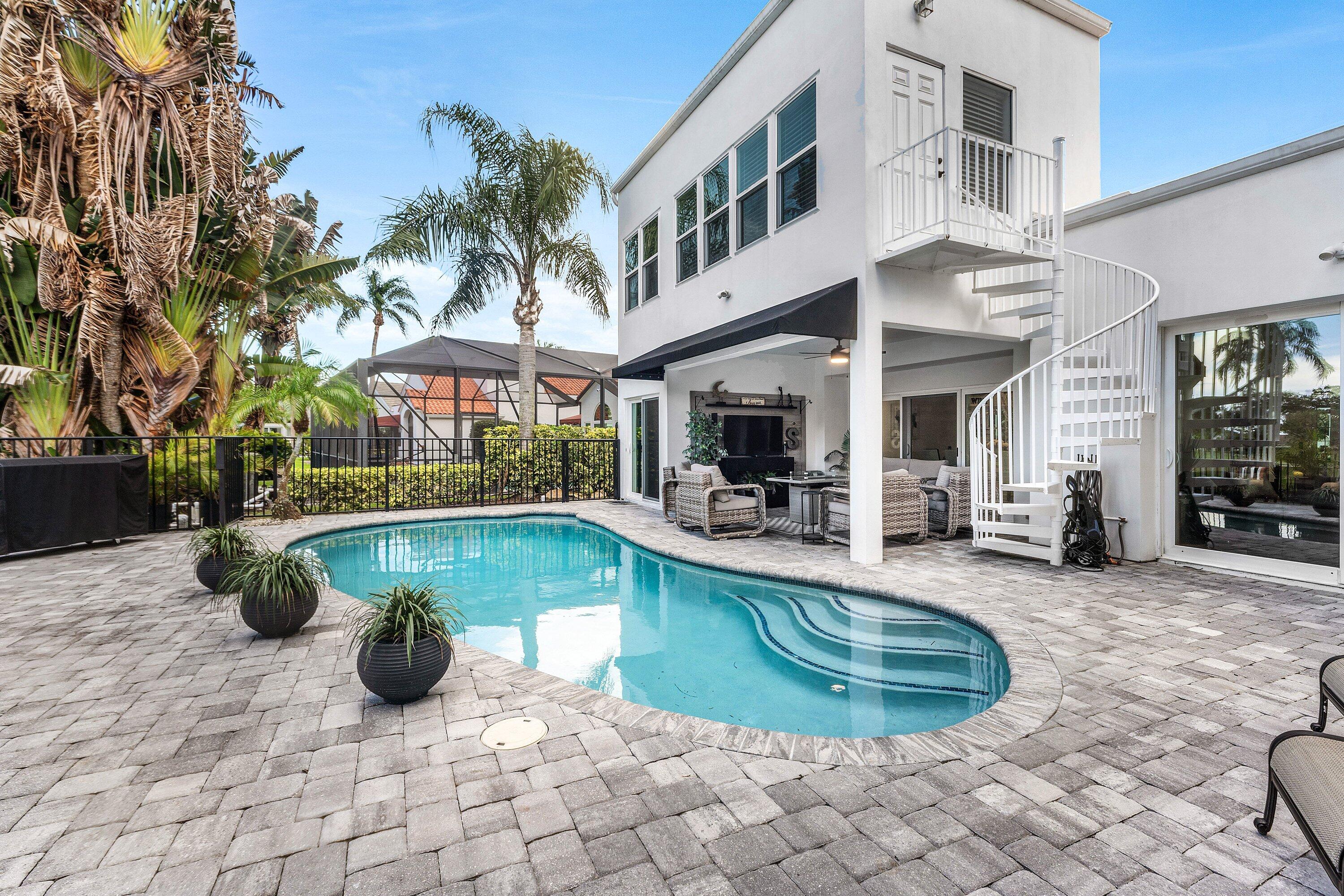 EASTPOINTE - Residential