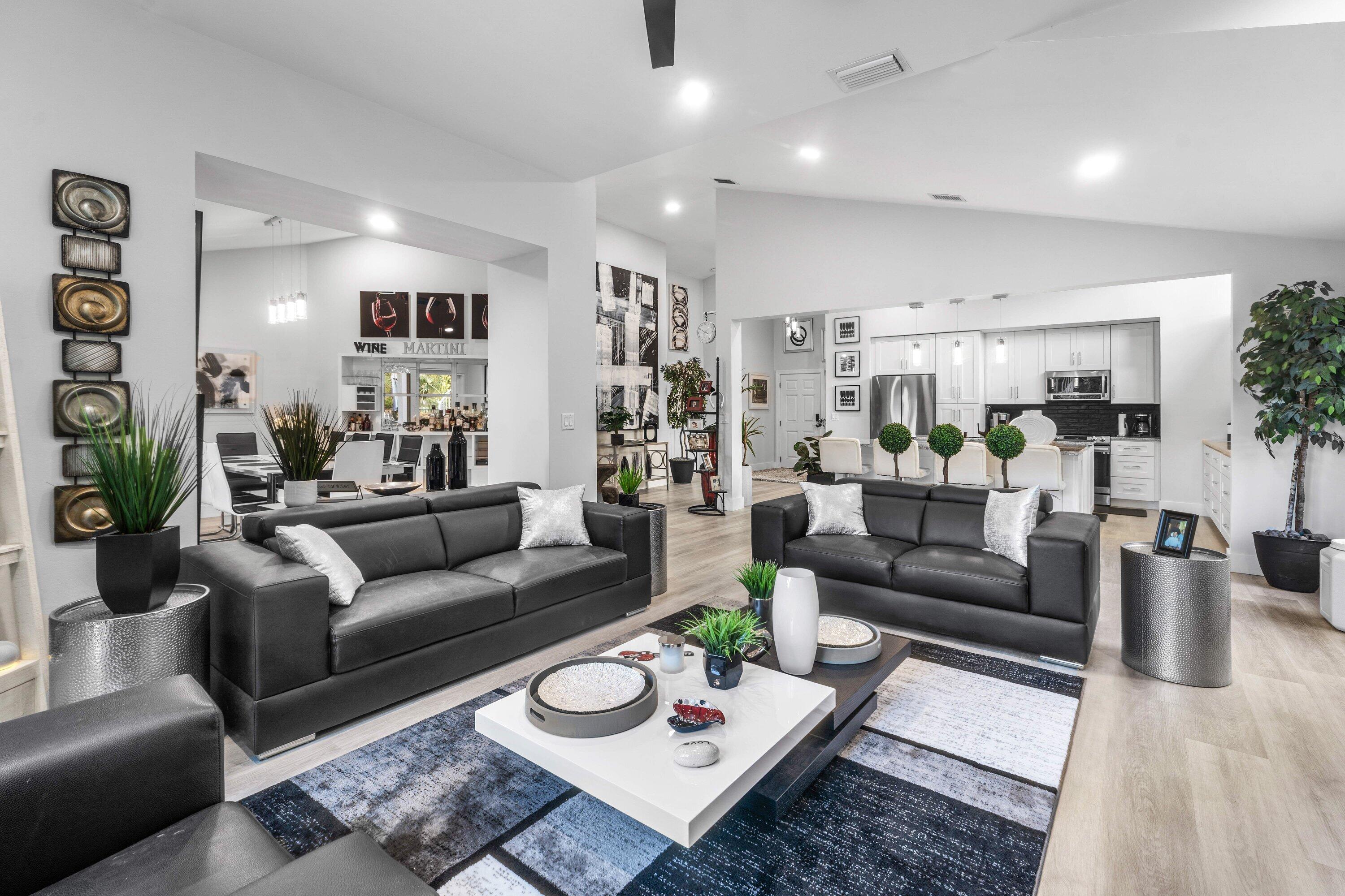 EASTPOINTE - Residential