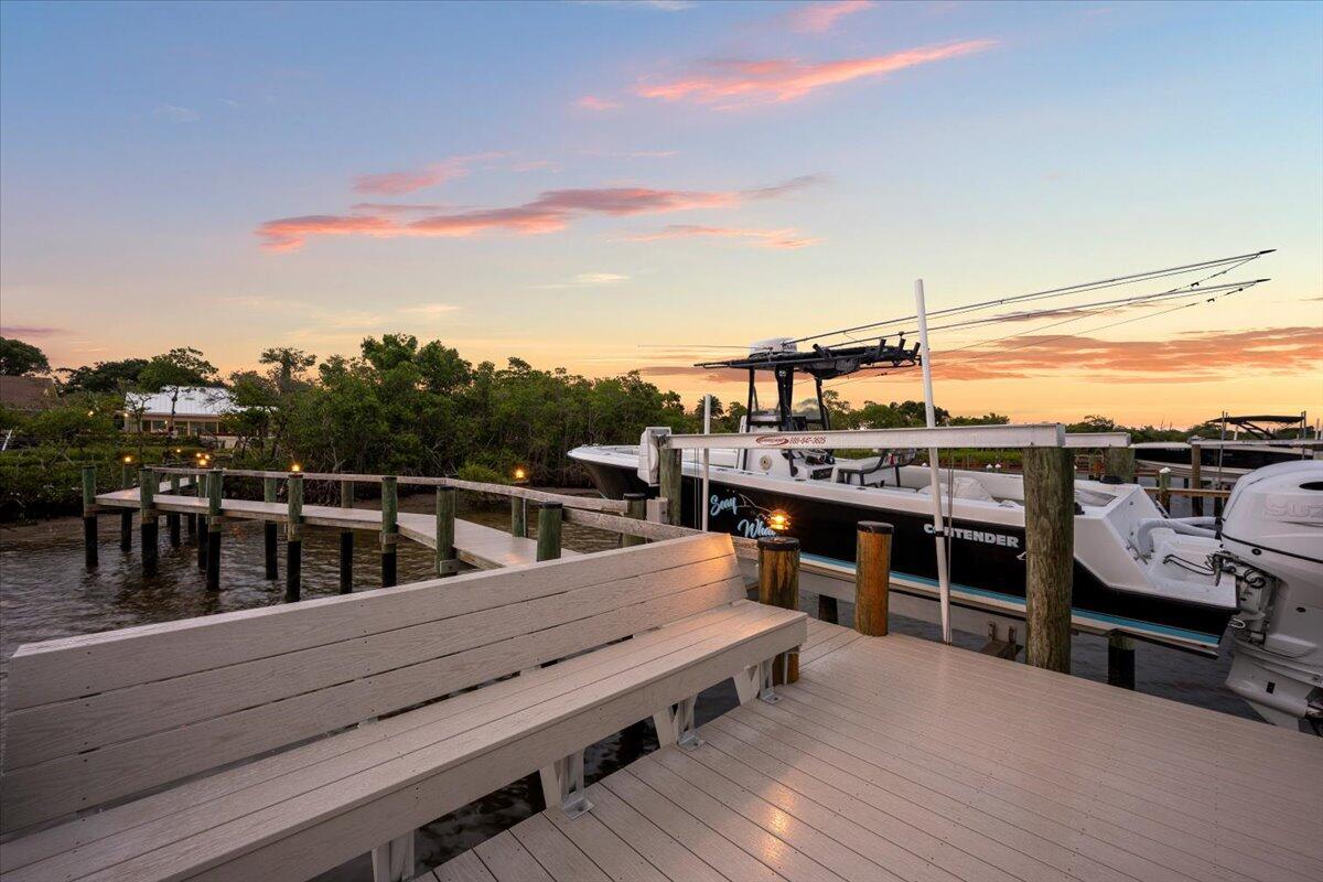 RIVER - Residential