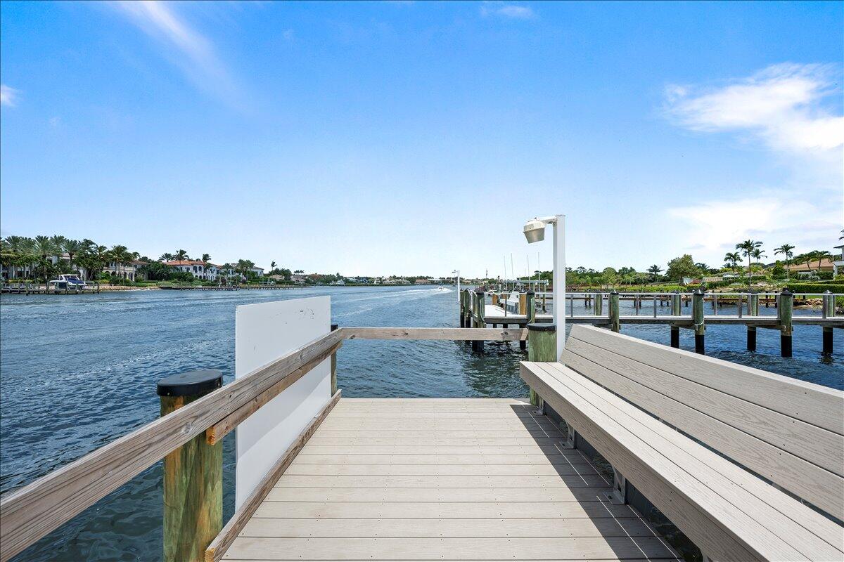 RIVER - Residential