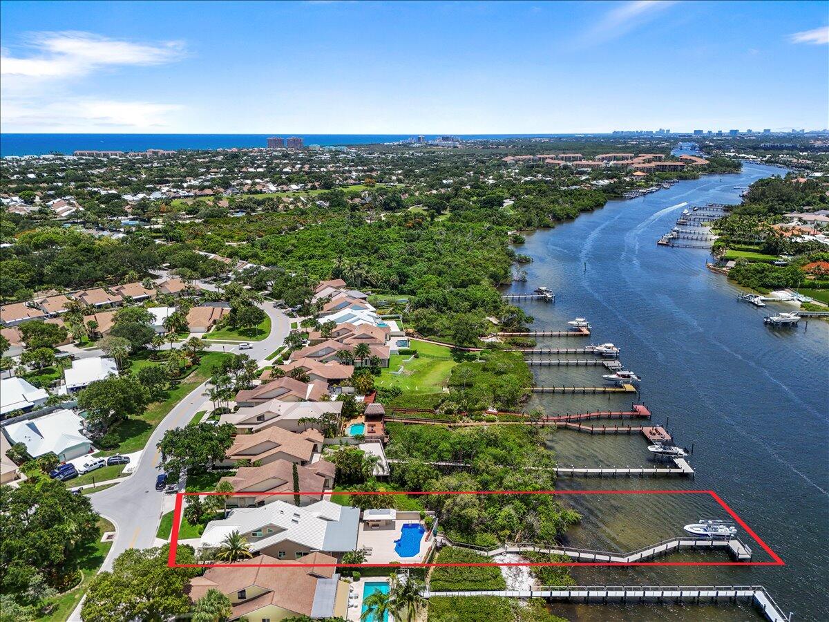 RIVER - Residential