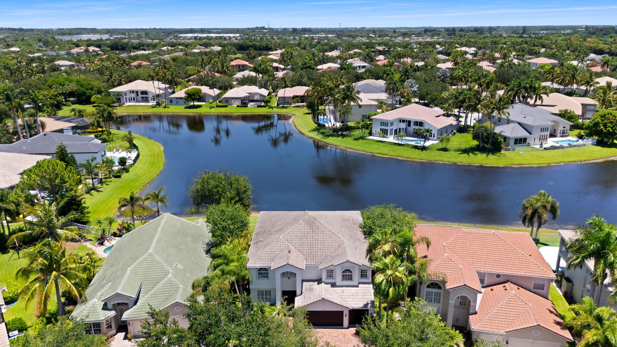 SATURNIA ISLES 1 - Residential