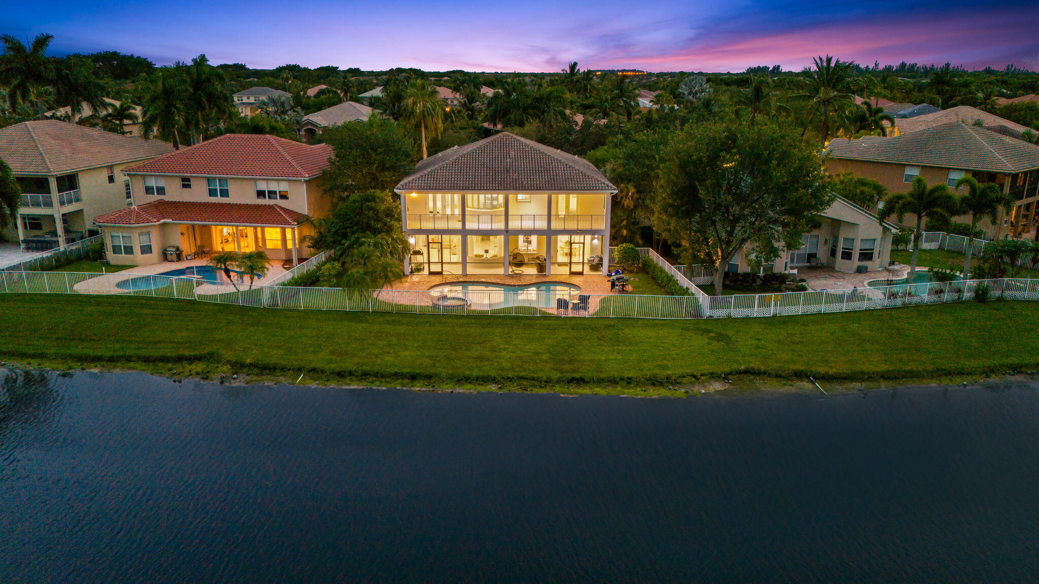SATURNIA ISLES 1 - Residential