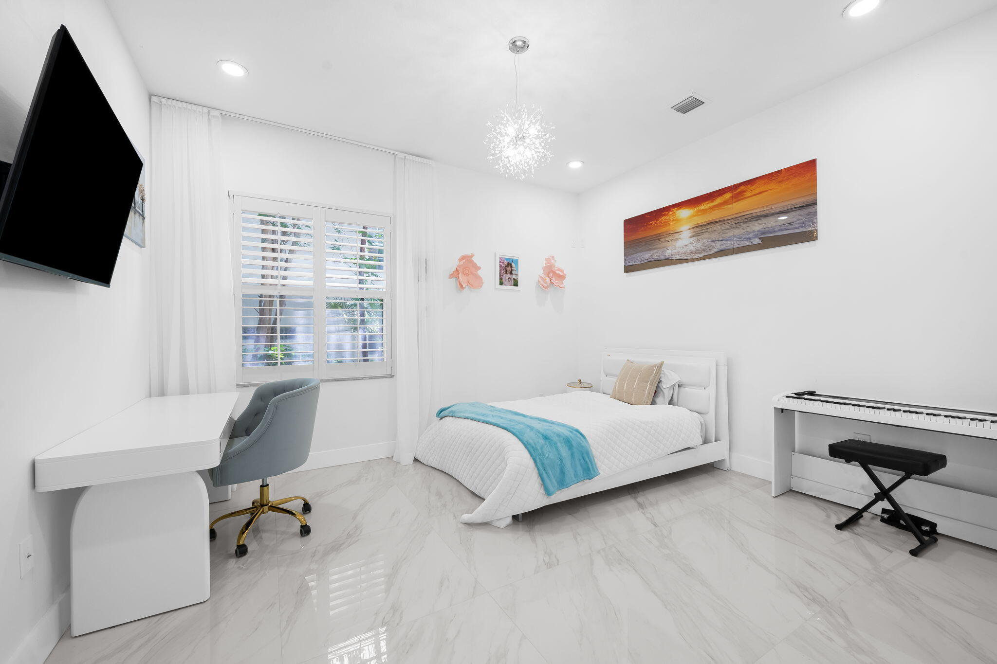 SATURNIA ISLES 1 - Residential