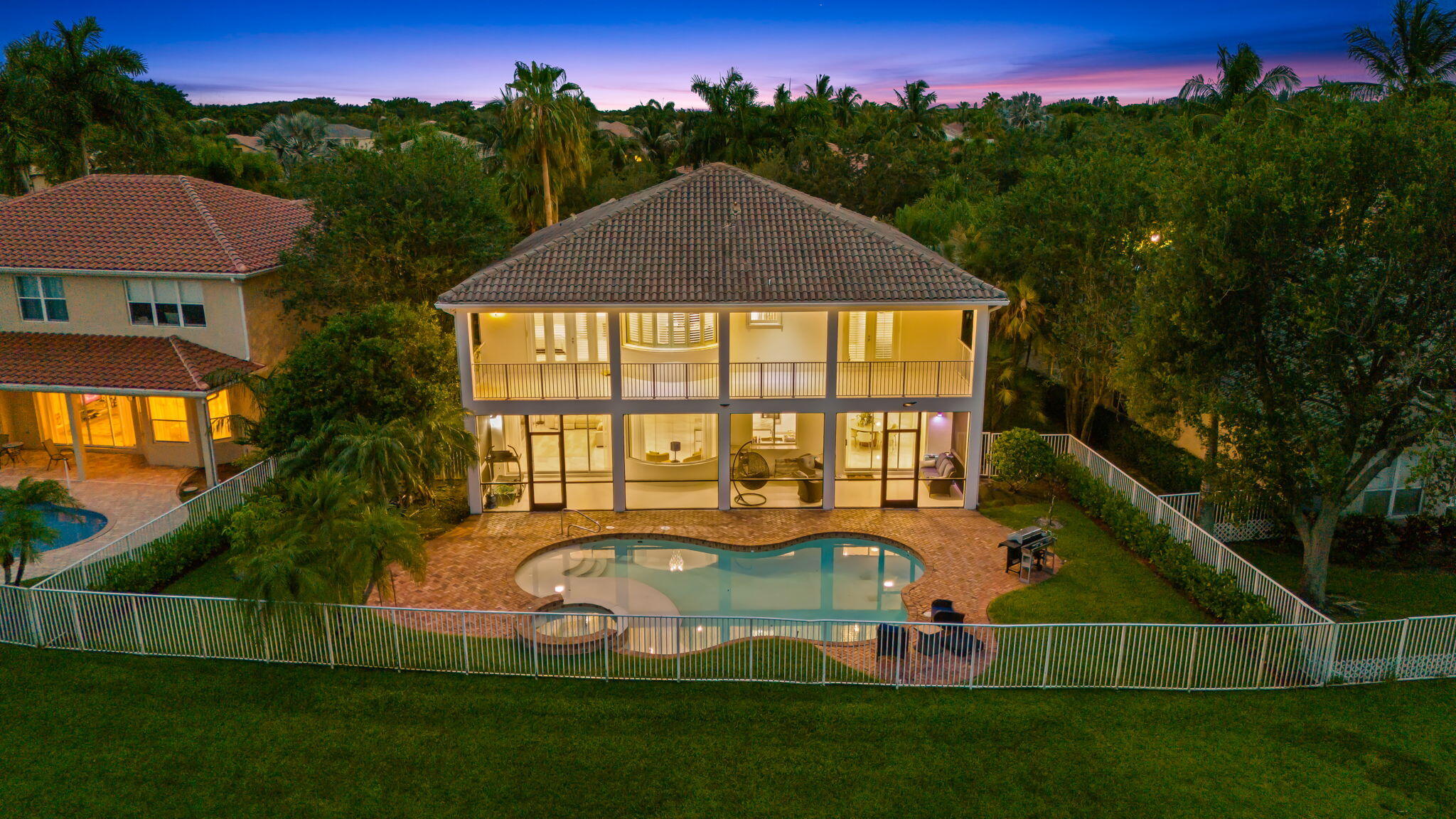 SATURNIA ISLES 1 - Residential