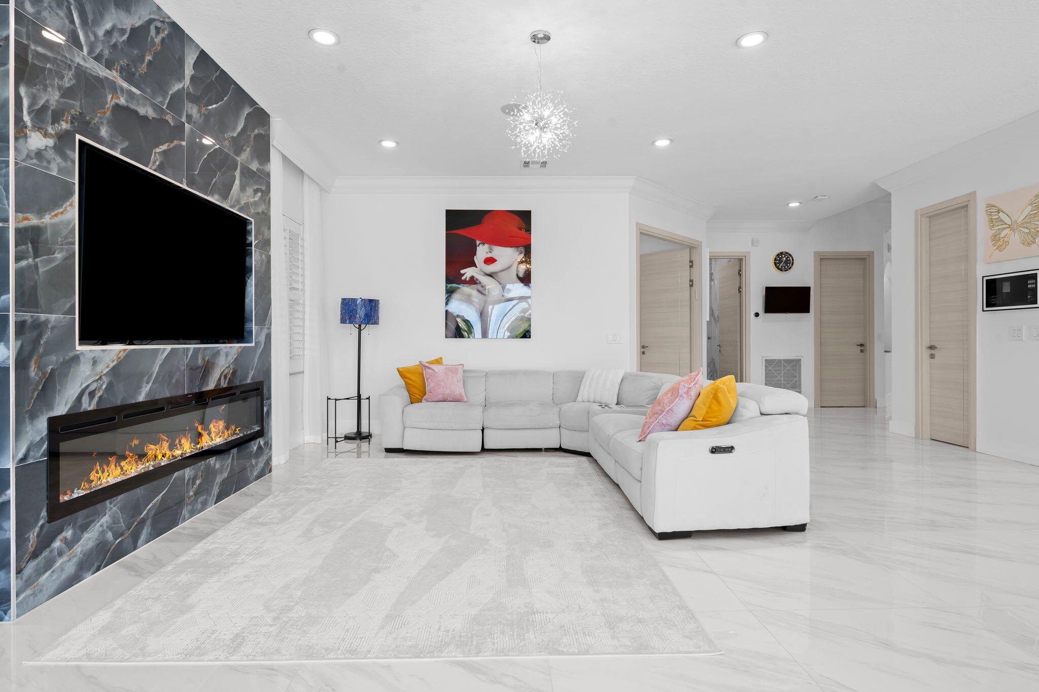 SATURNIA ISLES 1 - Residential