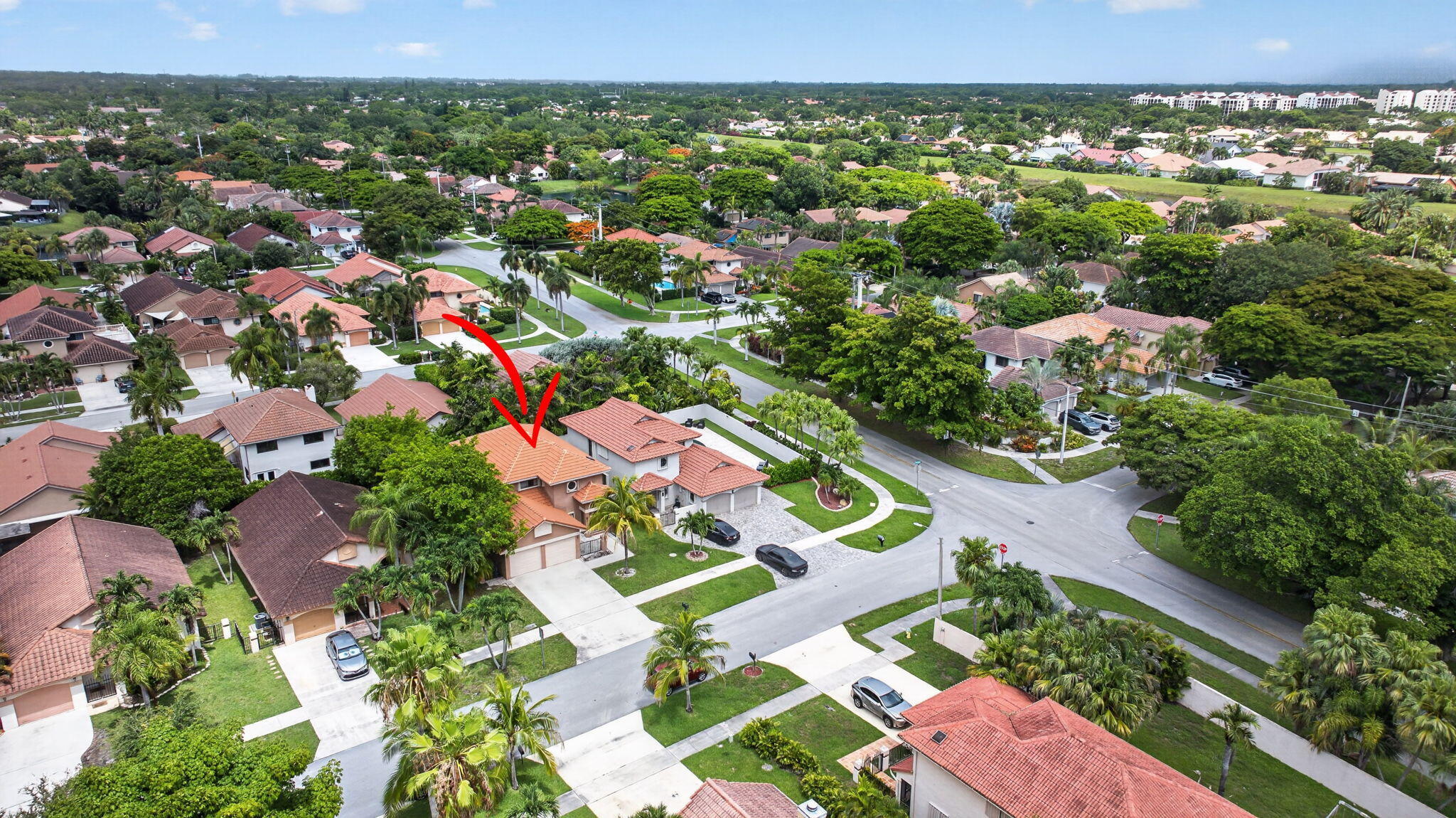 VILLAGES OF HILLSBORO - Residential Lease
