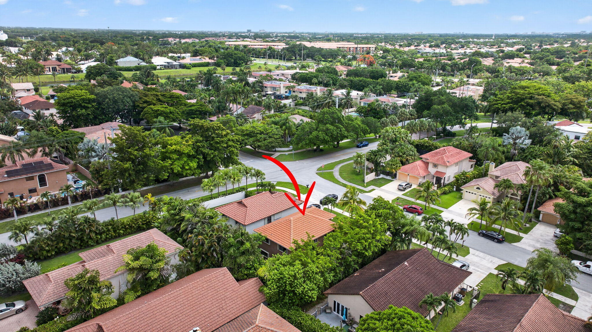 VILLAGES OF HILLSBORO - Residential Lease