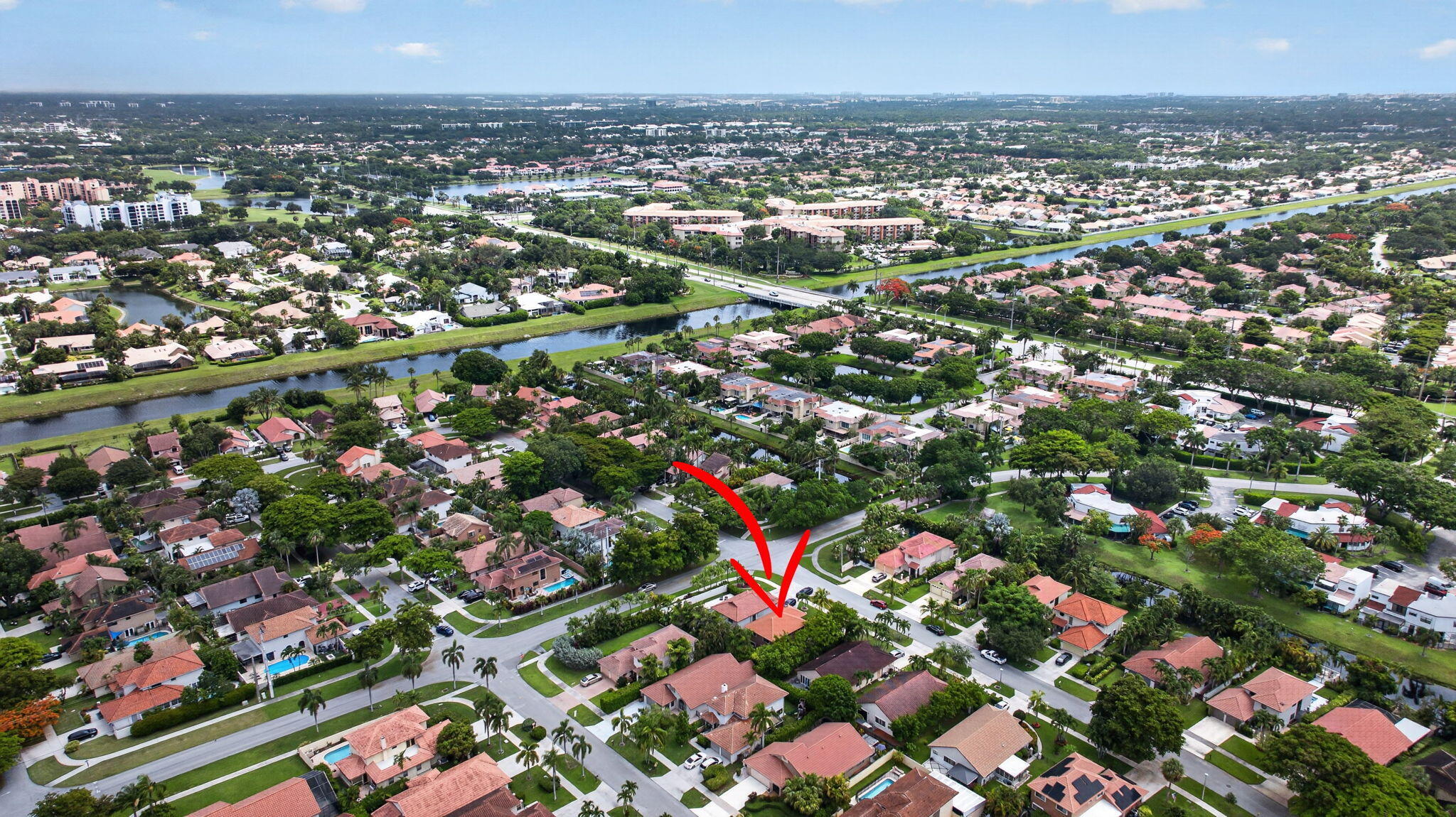 VILLAGES OF HILLSBORO - Residential Lease