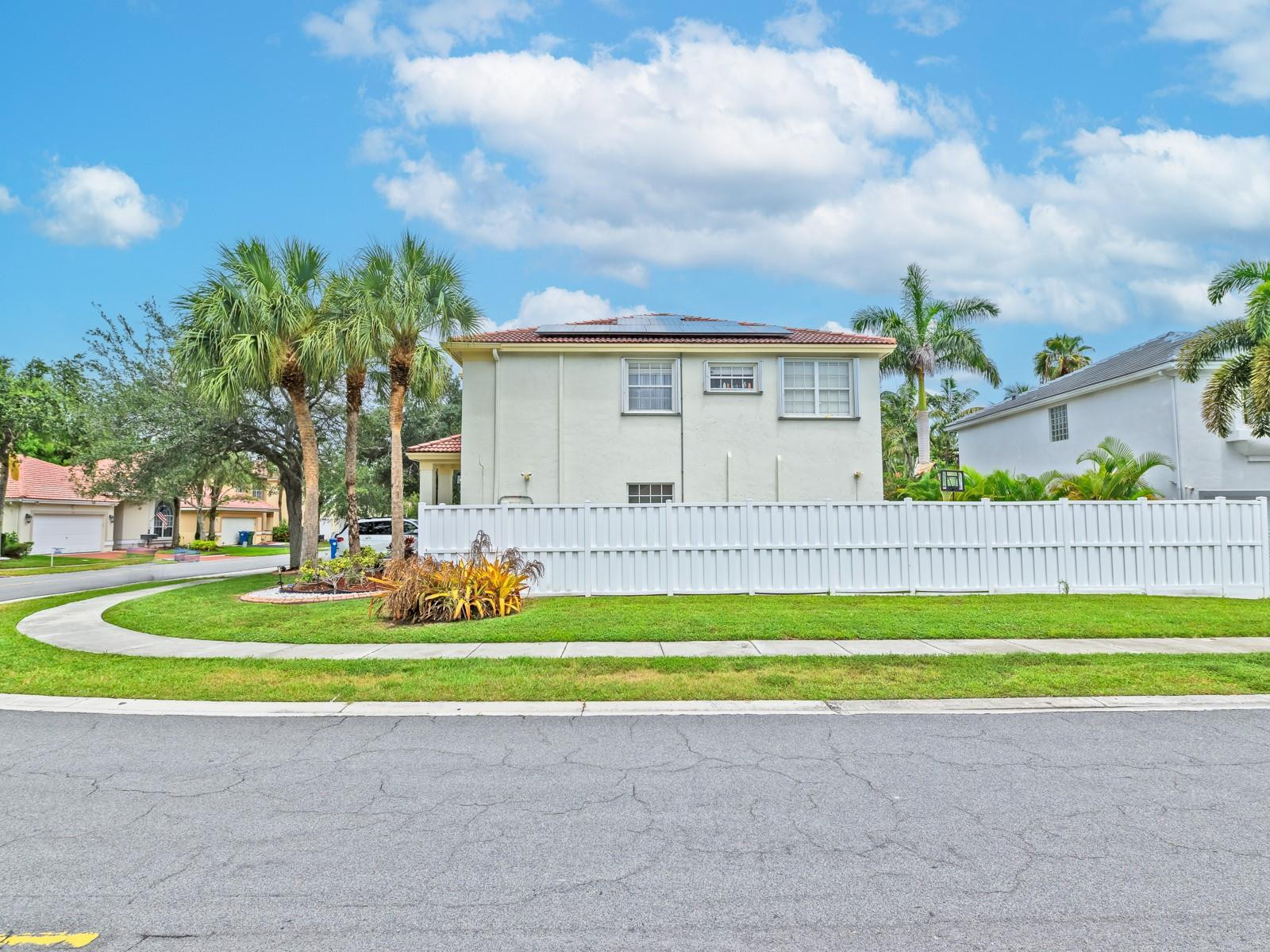 BONAVENTURE - Residential Lease