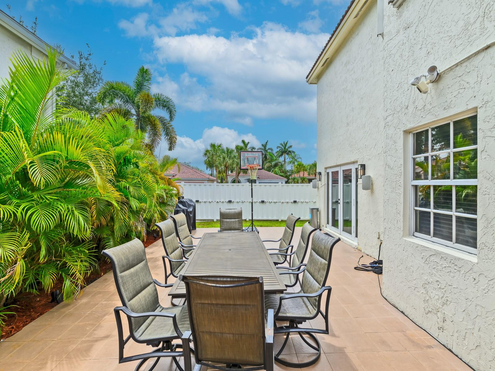 BONAVENTURE - Residential Lease