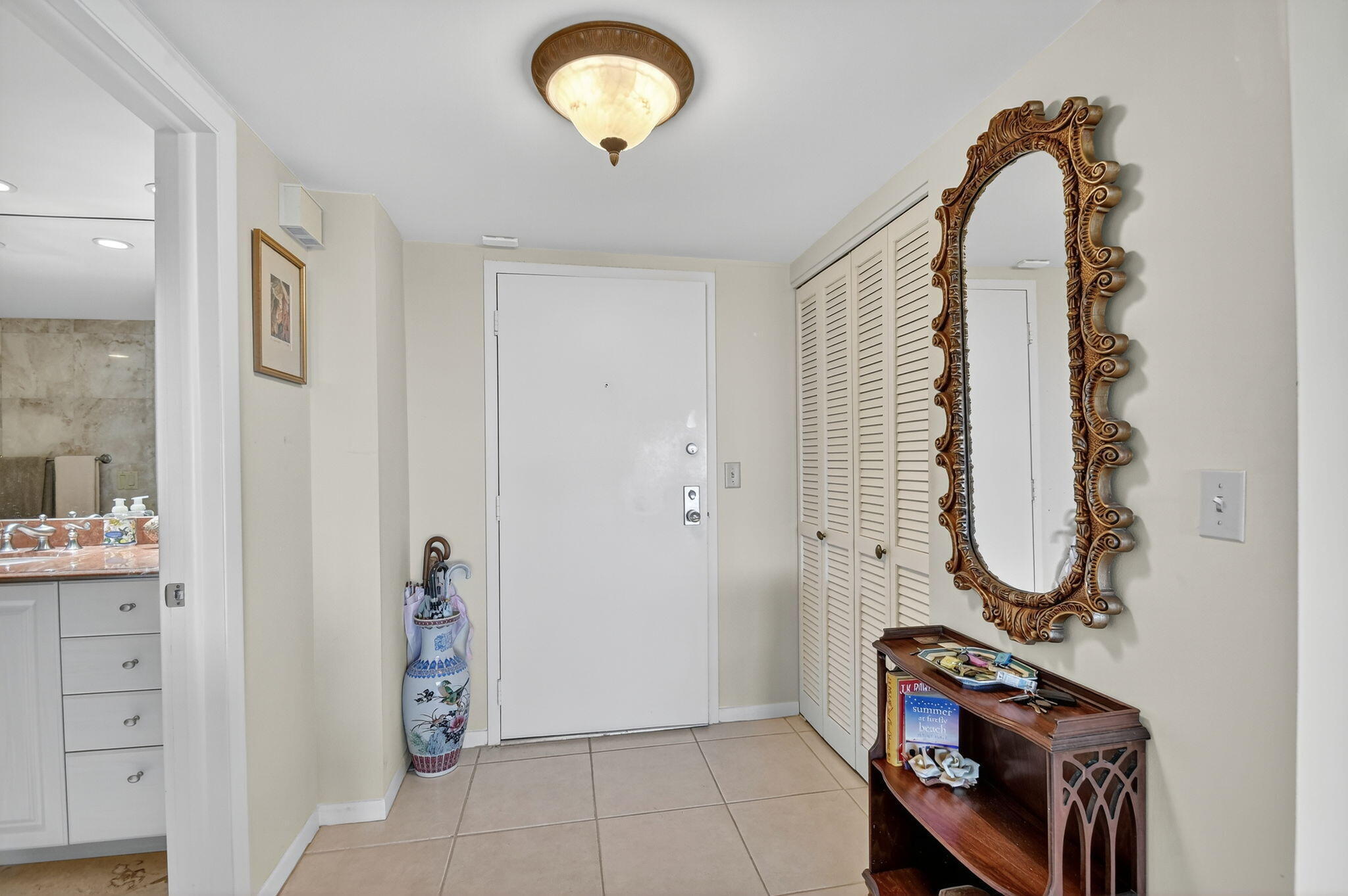 MAYFAIR HOUSE CONDO - Residential Lease