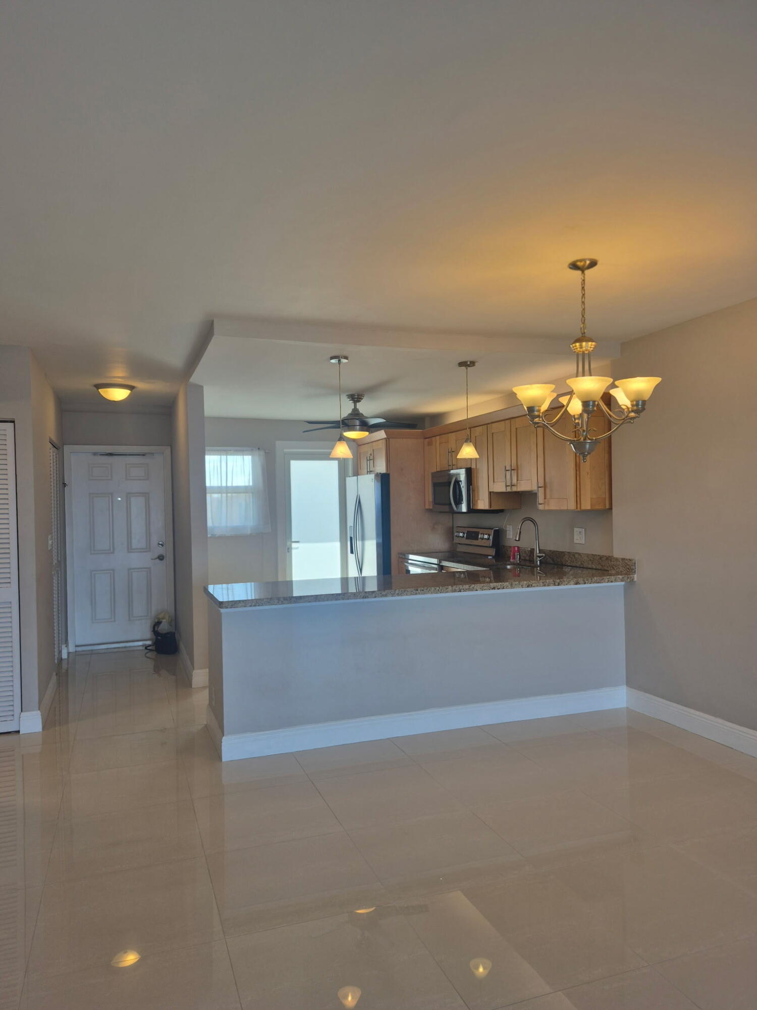 ADMIRALTY TOWERS CONDOMINIUM - Residential Lease