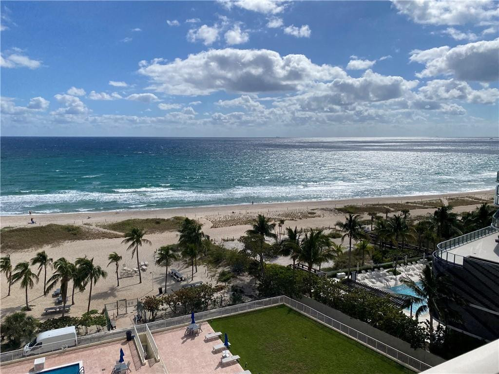 ADMIRALTY TOWERS CONDOMINIUM - Residential Lease