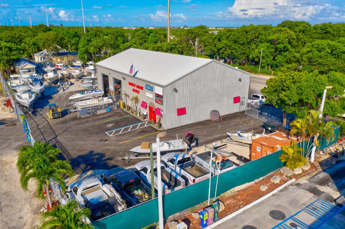Markey's Marine Services is proud to offer their 39 year old company for sale, the sale will include the land, building and business.
(Business $1,600,000 / Real Estate $2,399,999) 
Markey's Marine Services: Sales and Service of Mercury, Yamaha and Evinrude, this is a one stop for sales, service, maintenance, parts with three mobile trucks to service Key largo and Islamorada areas. 15 years running, Markey's Marine has been awarded the prestigious Mercury CSI Award for Customer Satisfaction. Markey's Marine Services has a loyal customer base and the sales and service department are in high demand for new boat motors and repair service.
Whether you're looking for a reliable and quiet motor for your trusty fishing boat, or more horsepower for watersports with your friends and family.