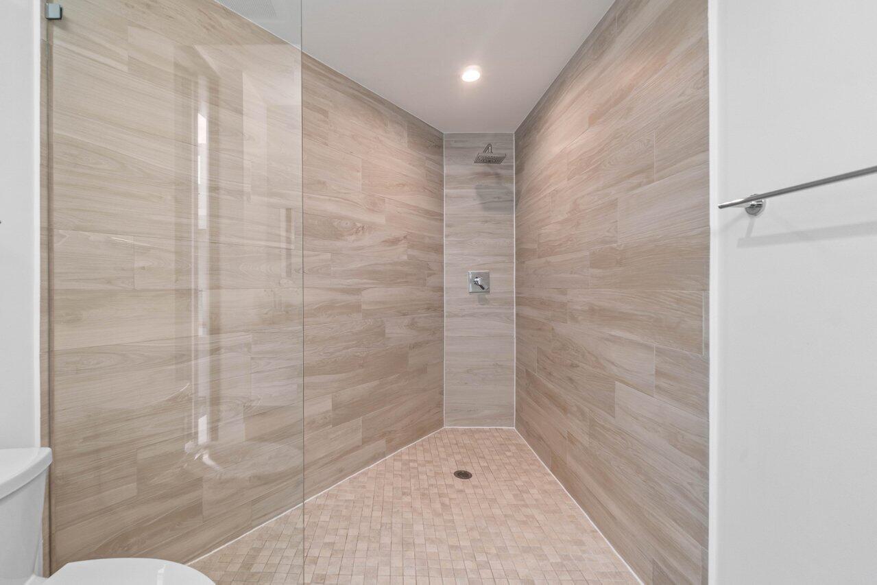 OCEAN EIGHTEEN CONDO - Residential