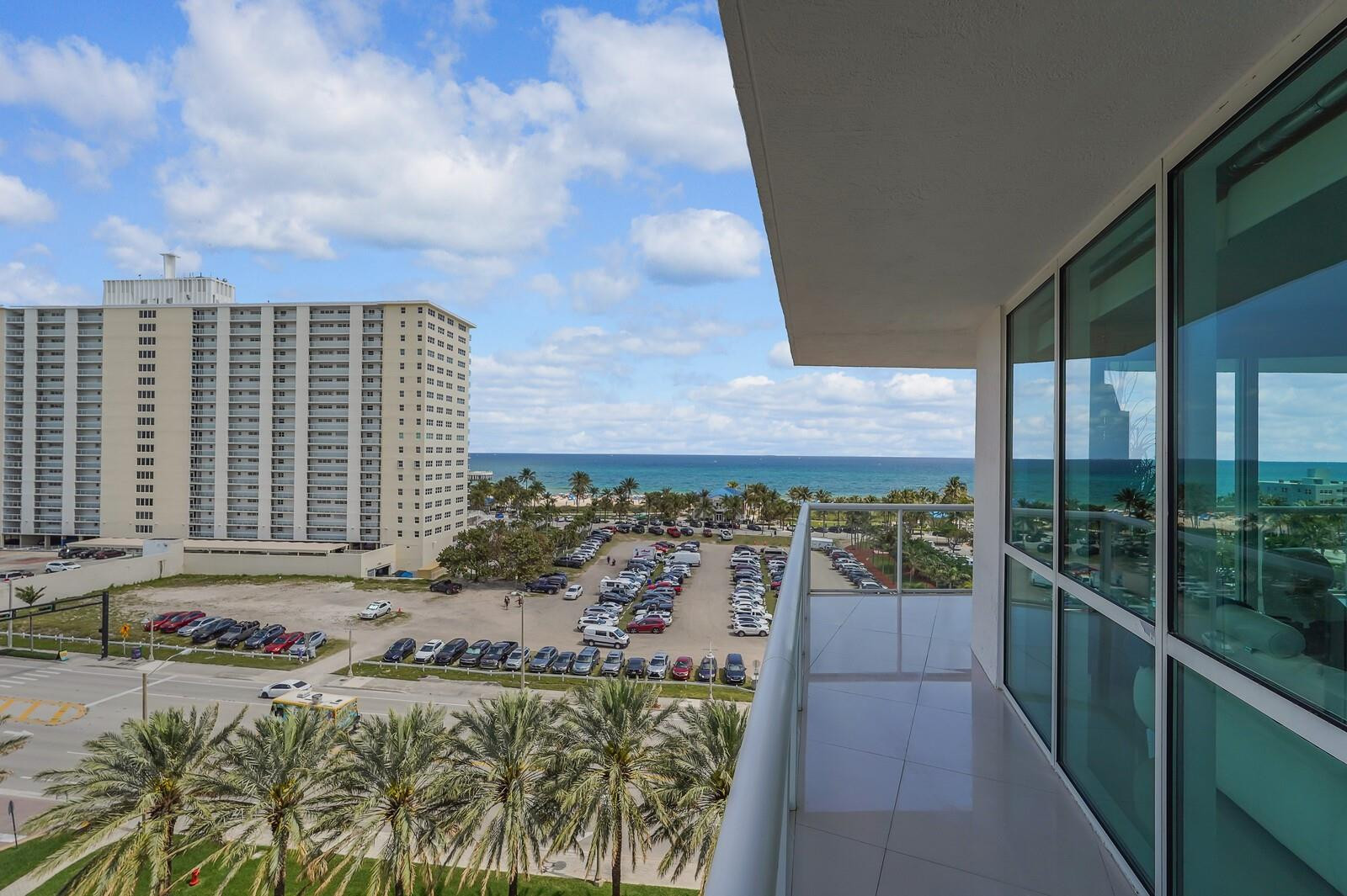 PLAZA AT OCEANSIDE (THE) CONDO - Residential