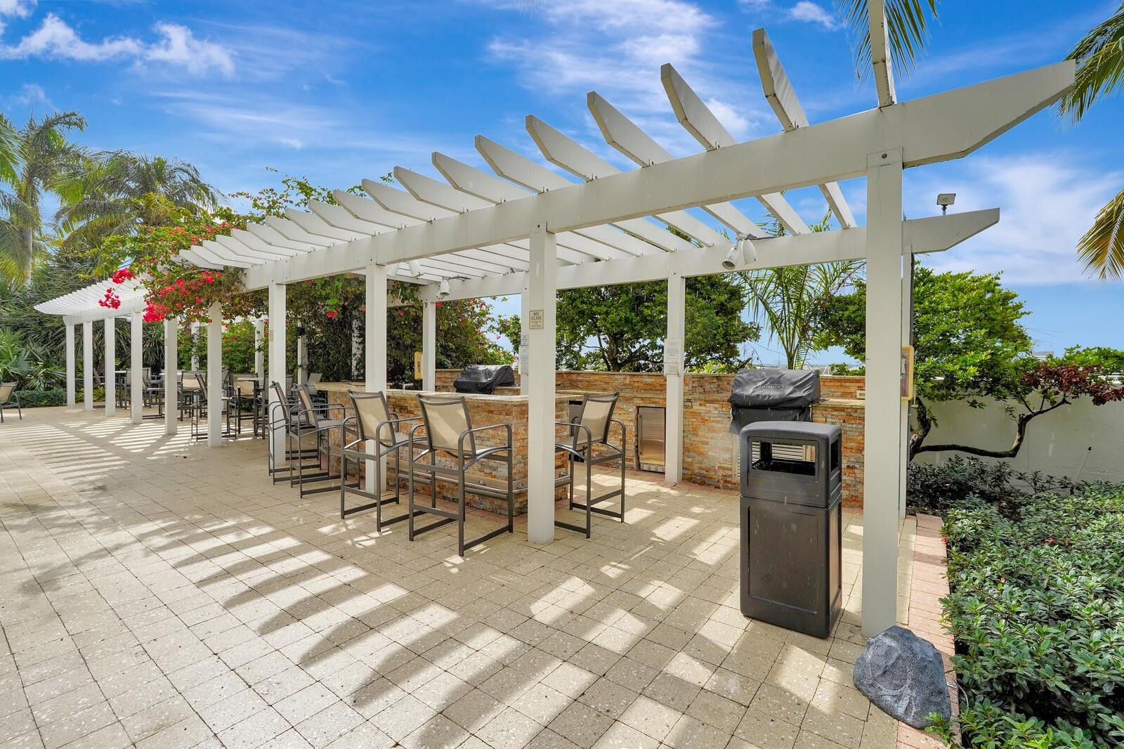 PLAZA AT OCEANSIDE (THE) CONDO - Residential