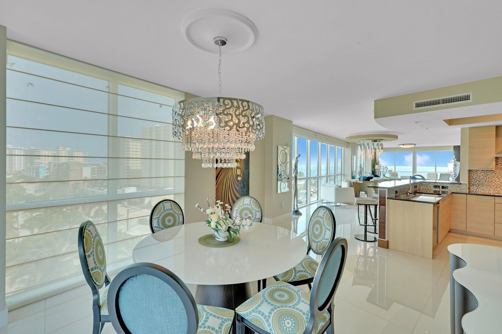 PLAZA AT OCEANSIDE (THE) CONDO - Residential