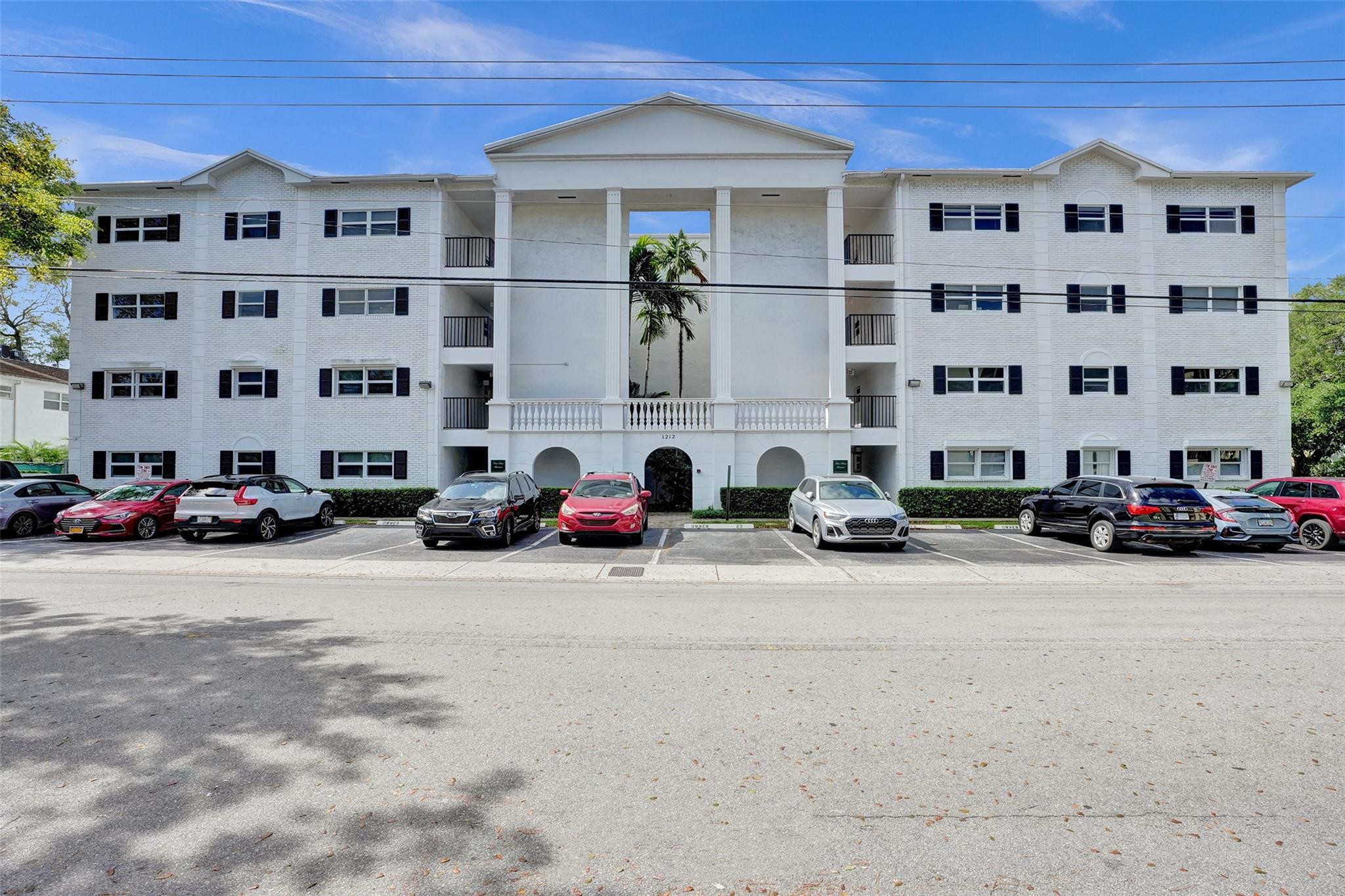 Warm and inviting 2-bedroom, 2-bath residence in a premier Fort Lauderdale location, just one block from the iconic Las Olas Boulevard, surrounded by top dining and shopping and approximately one mile from the beach. Located within the boutique Las Olas Manors, a low-density condominium with only four stories and just over 20 residences, this unit offers privacy and exclusivity rarely found so close to downtown. Situated on the second floor with elevator access, the condo features an in-unit washer and dryer, new stainless steel kitchen appliances, and an enclosed patio overlooking the pool. Also available for 6 month at $2800 per month.