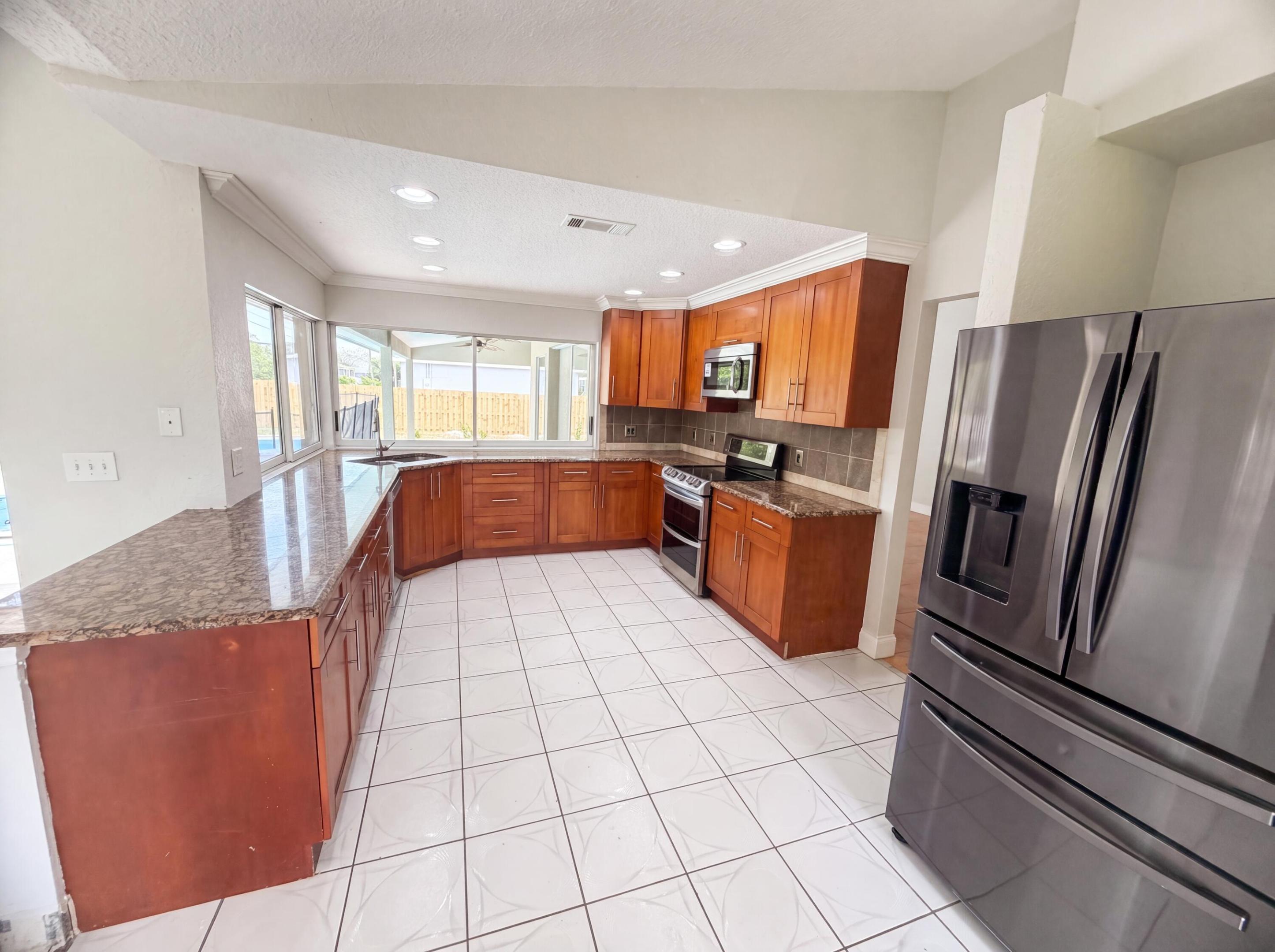 PORT ST LUCIE SECTION 3 - Residential